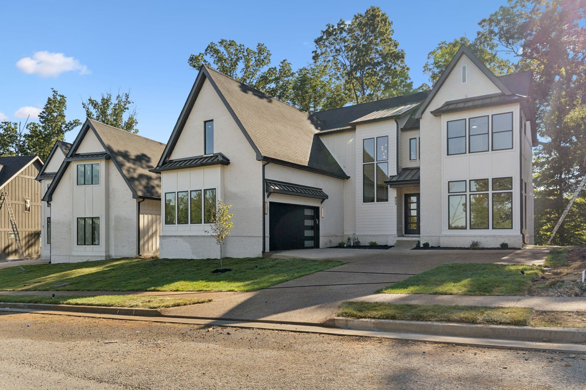 Photo of Listing #2888136