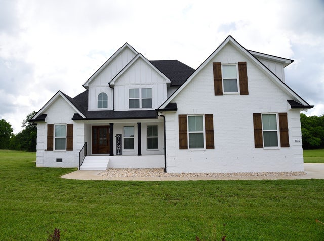 832 Longview Rd, Shelbyville