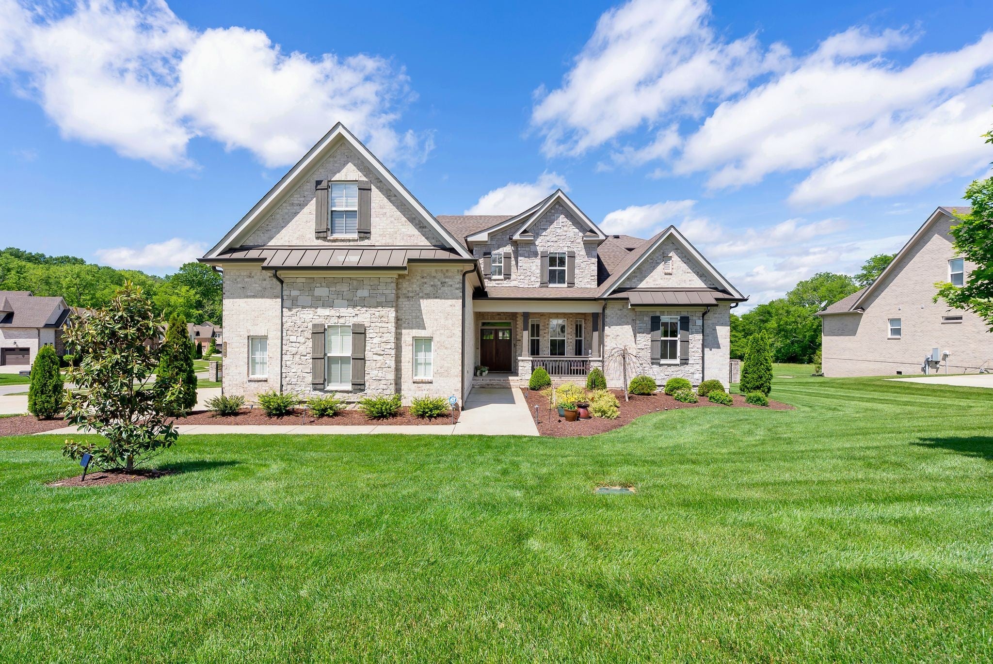 Photo of Listing #2888575