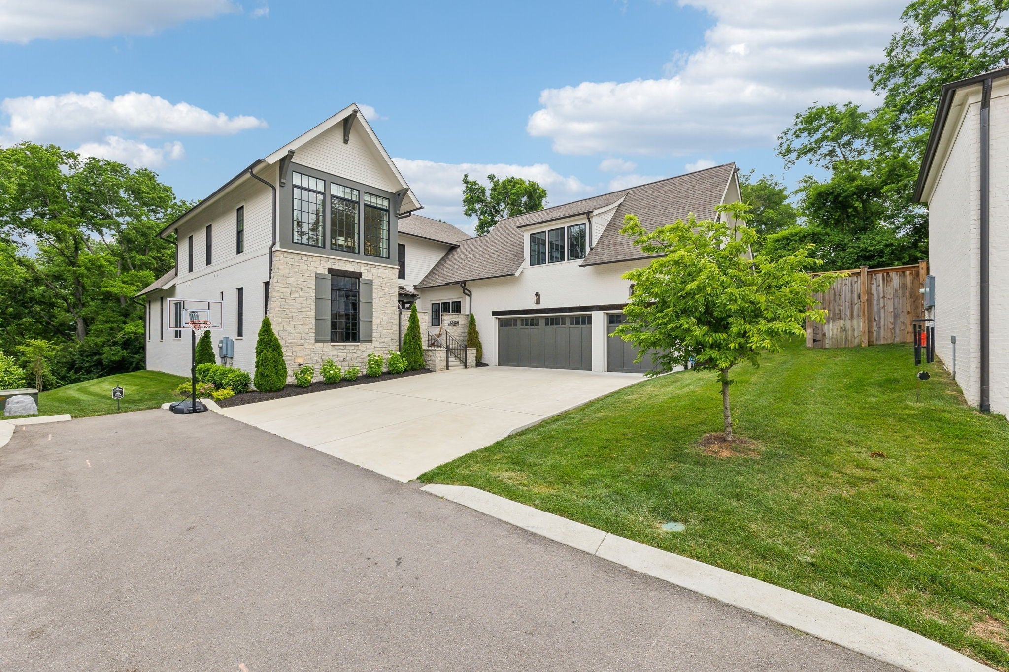 Photo of Listing #2888708