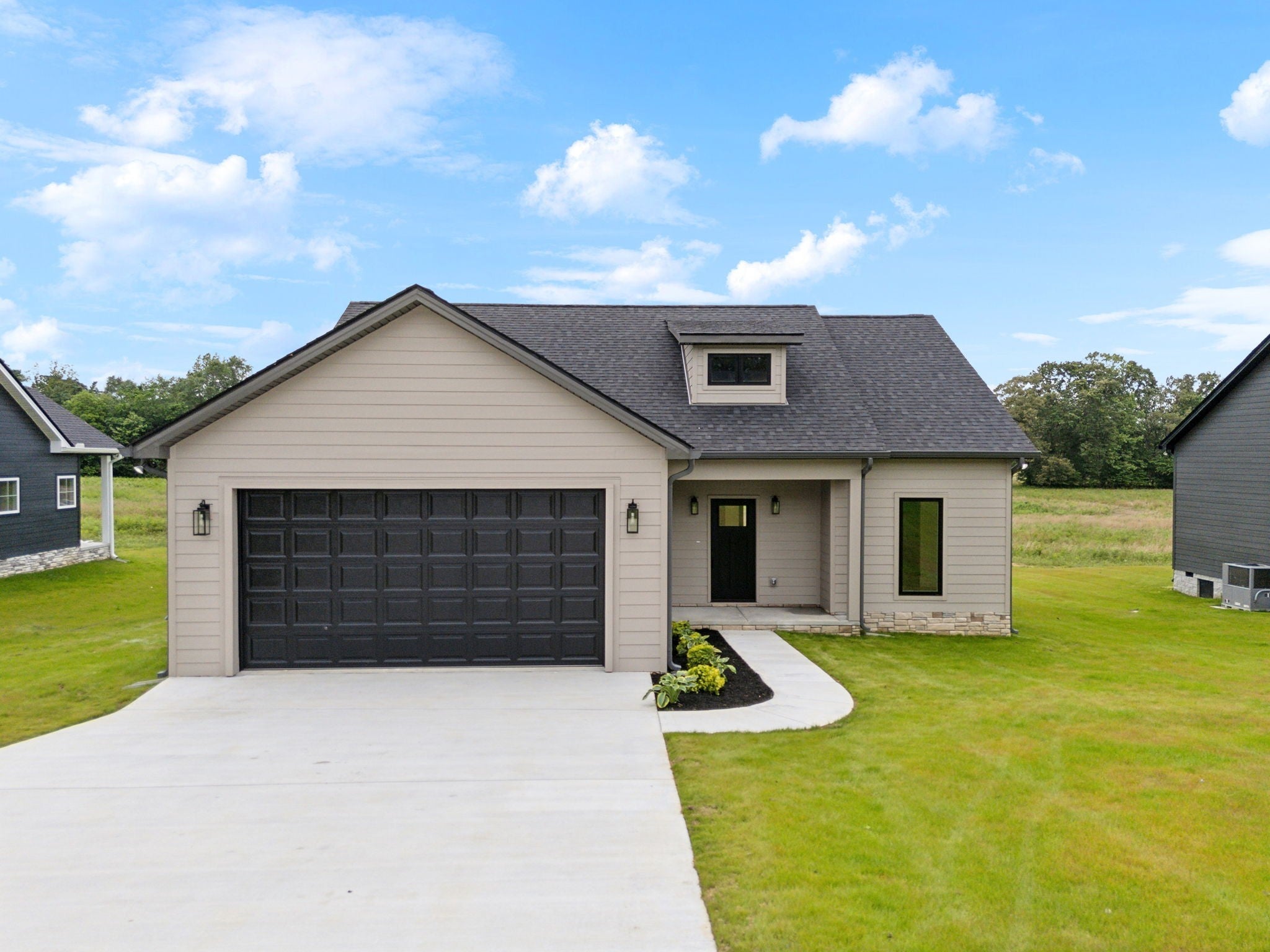 Photo of Listing #2888845