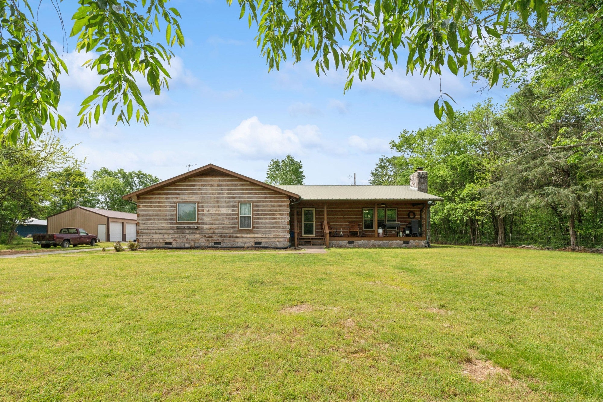 Photo of Listing #2889521