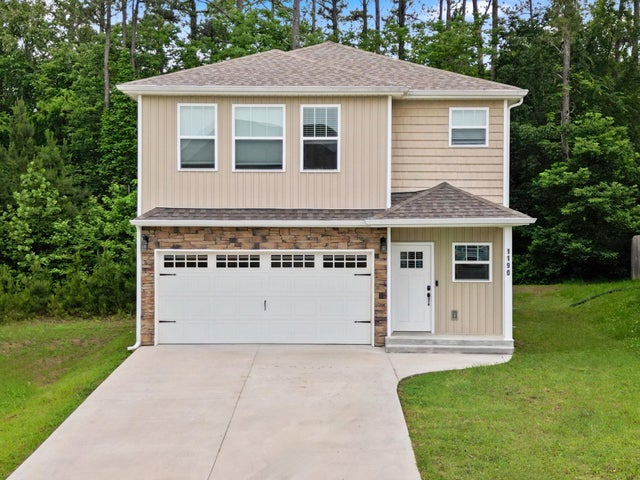 1190 Stonegate Circle Nw, Cleveland