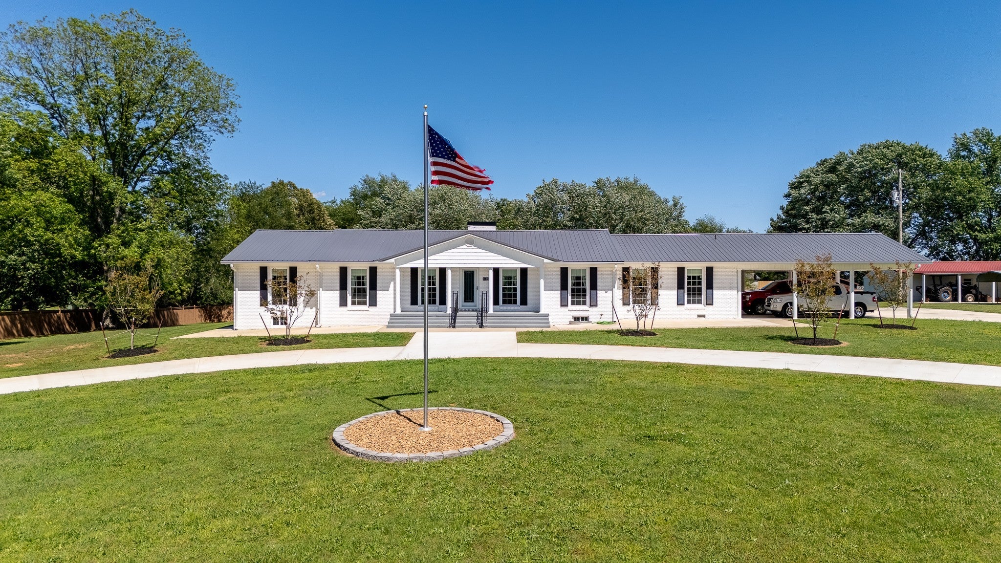 Photo of Listing #2889763