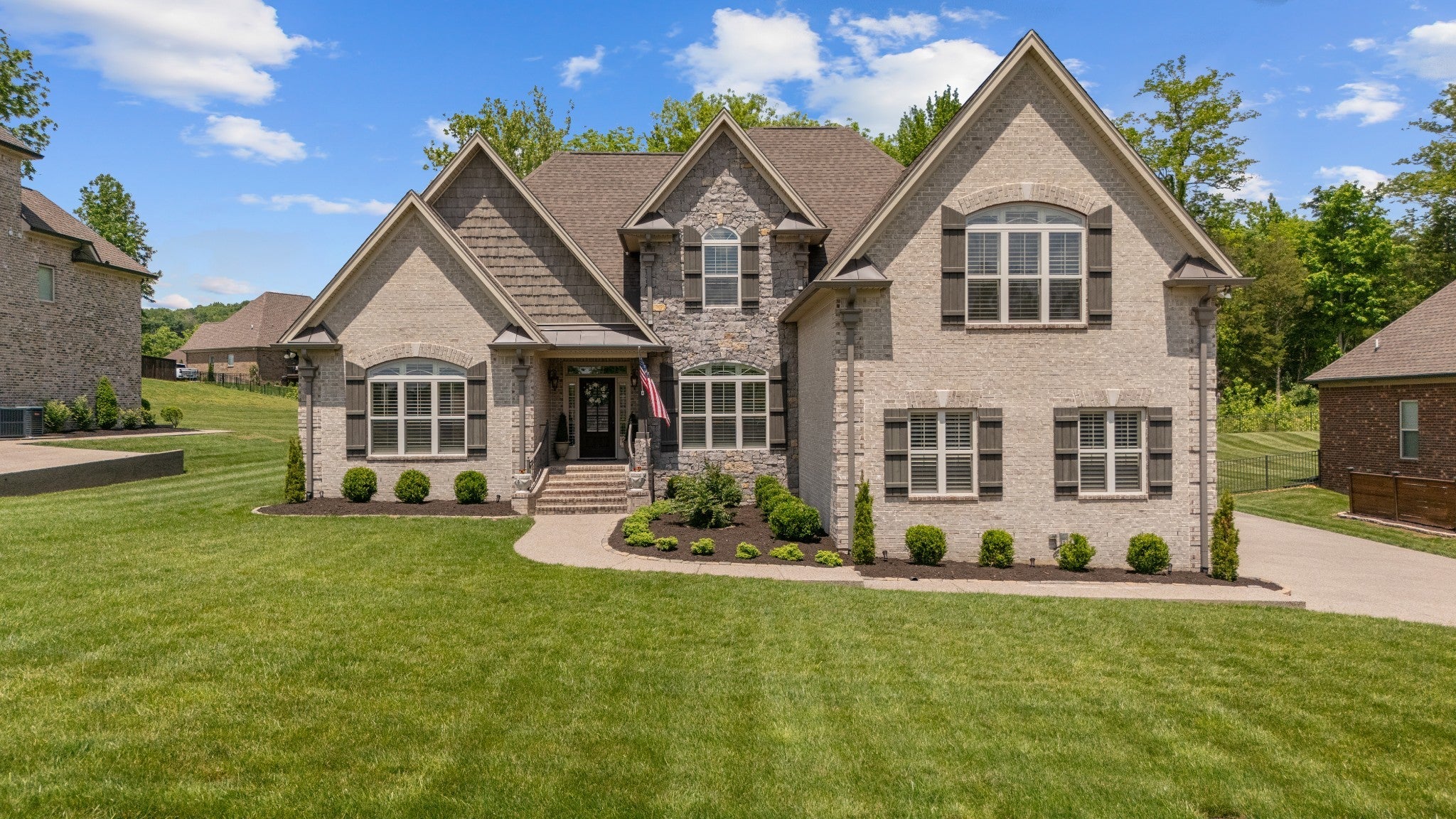 Photo of Listing #2889962