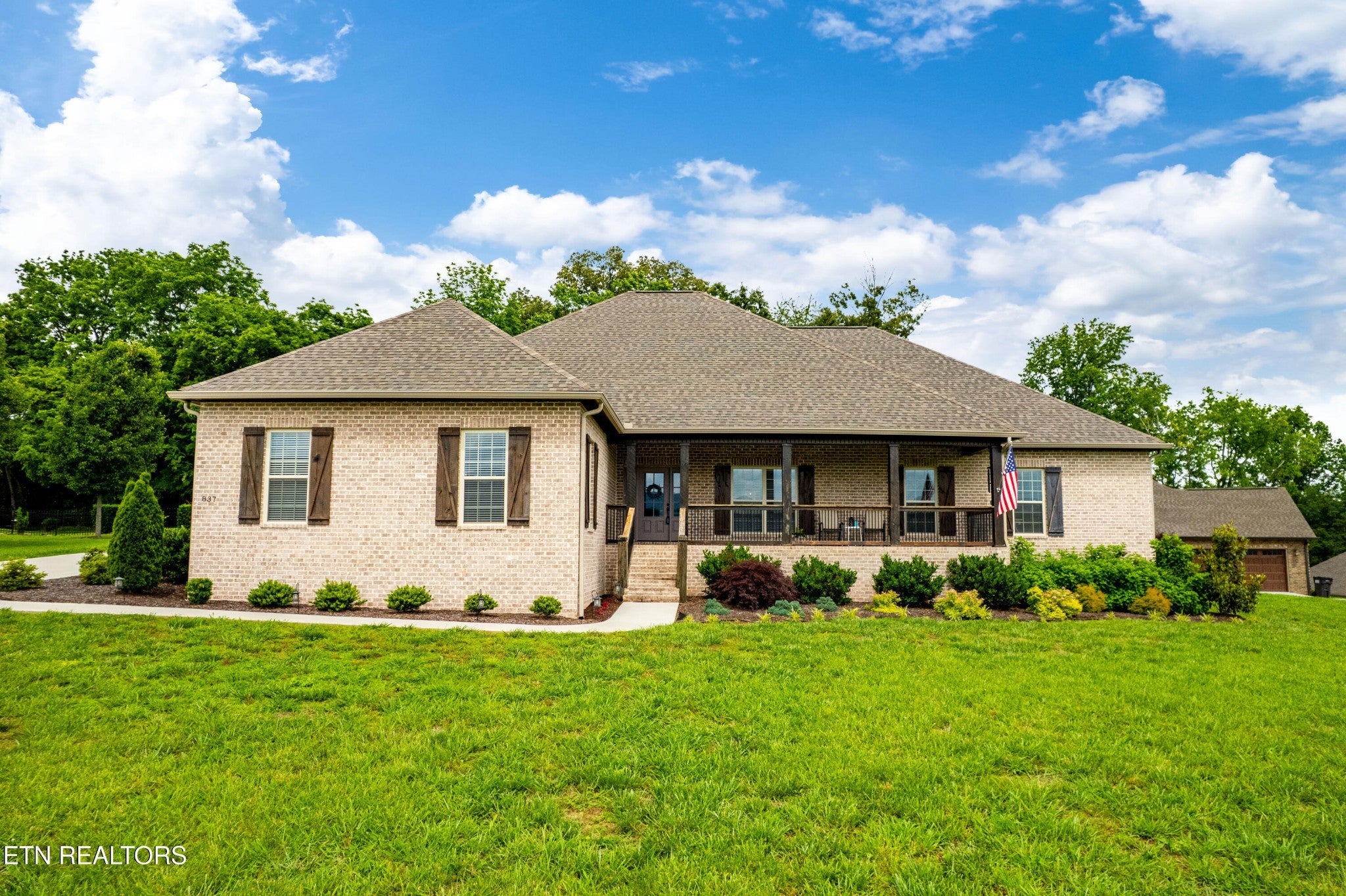 Photo of Listing #2890269