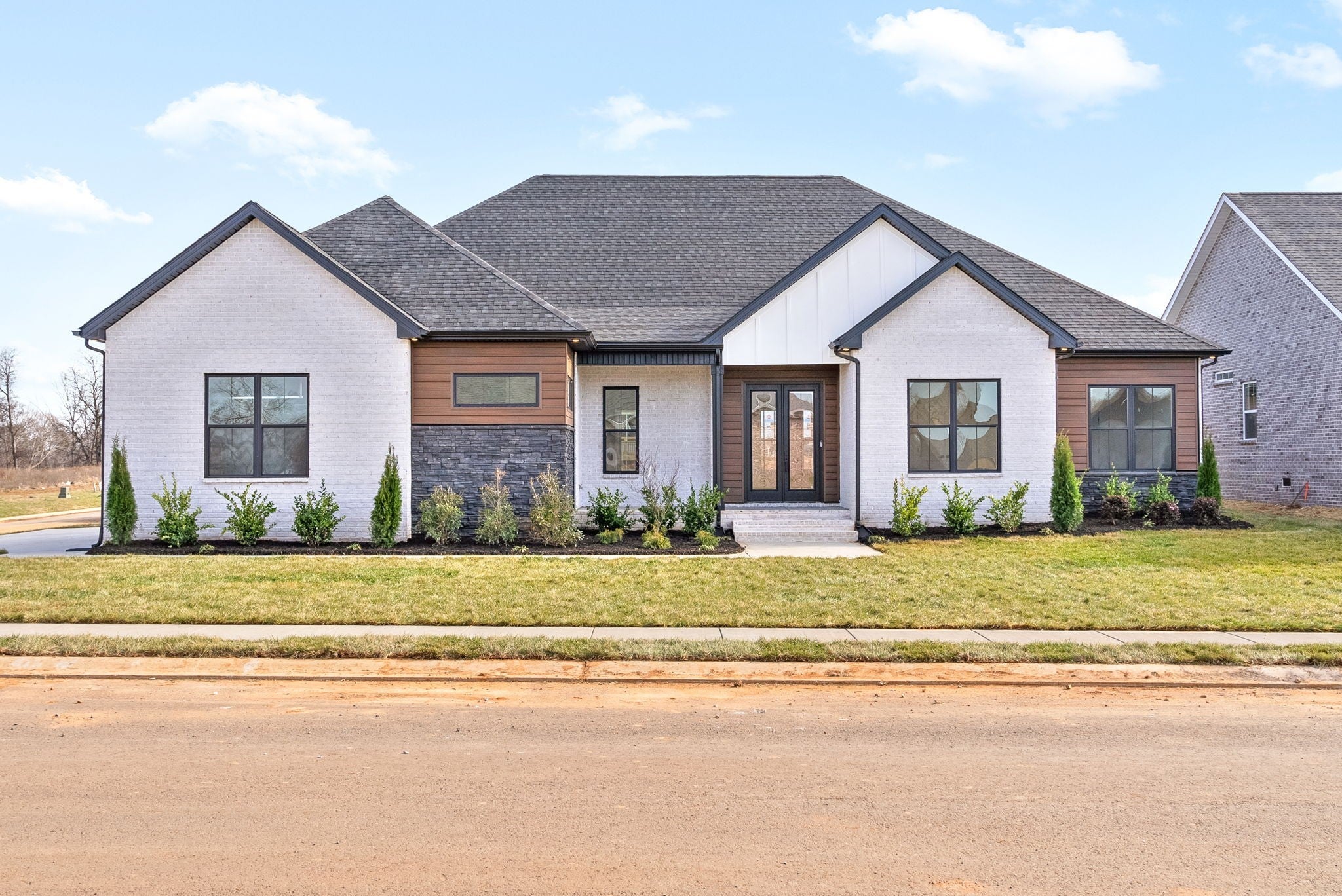 Photo of Listing #2890350