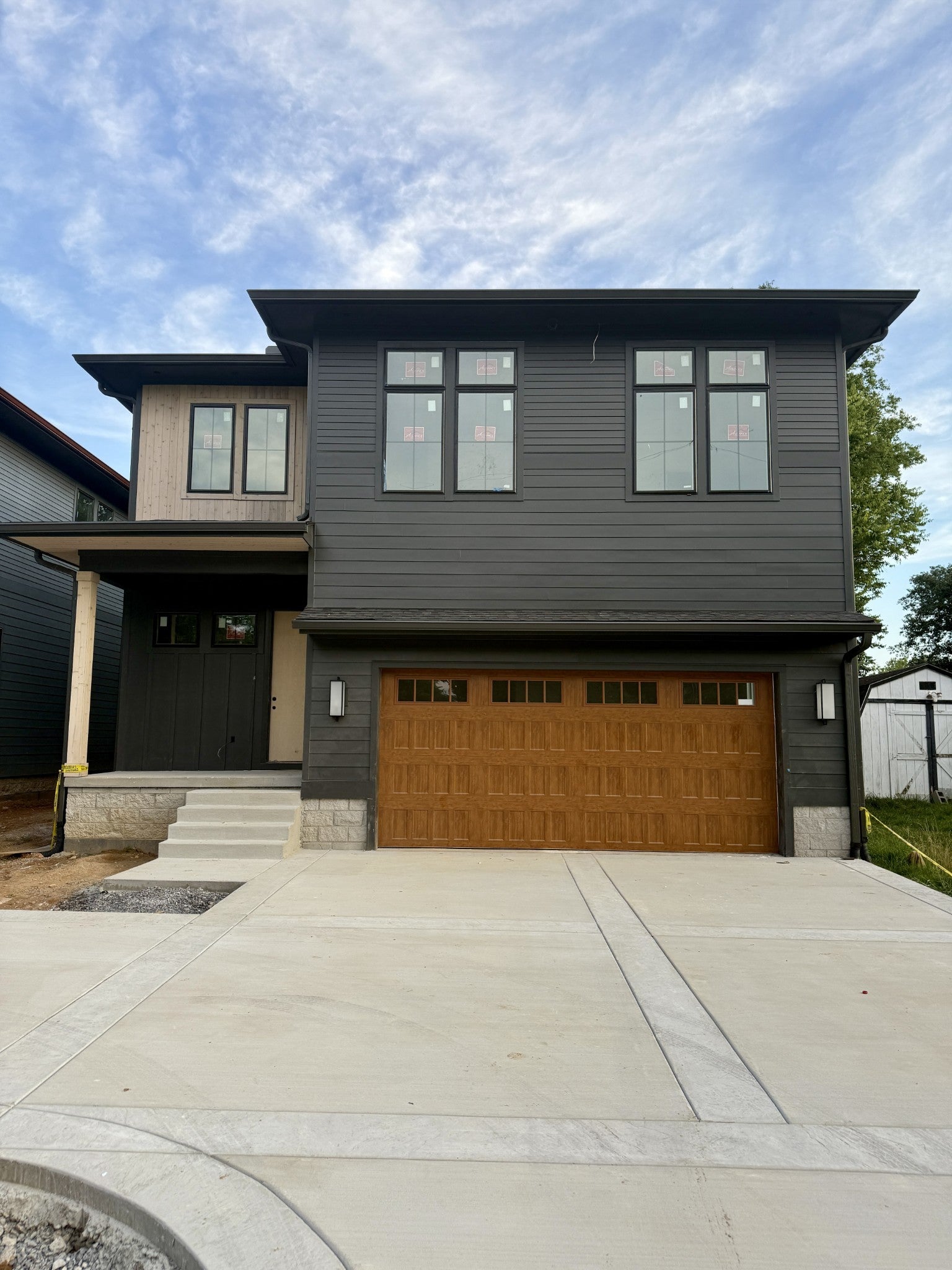 Photo of Listing #2890363