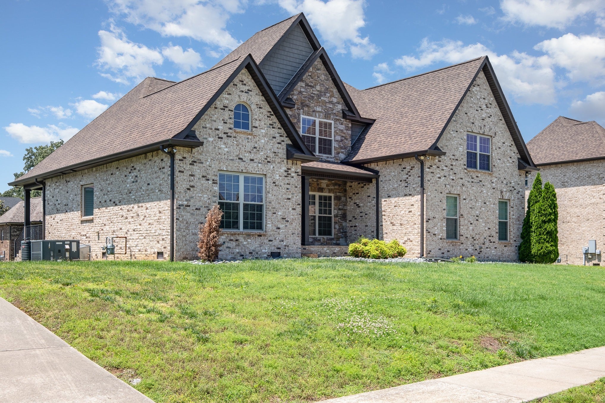 Photo of Listing #2890372