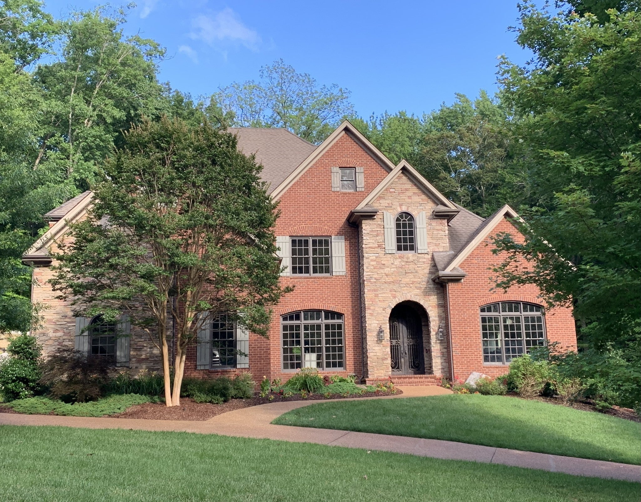 Photo of Listing #2890483
