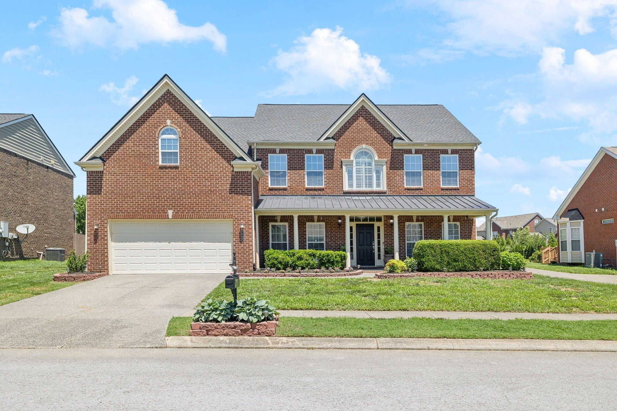 Photo of Listing #2890502