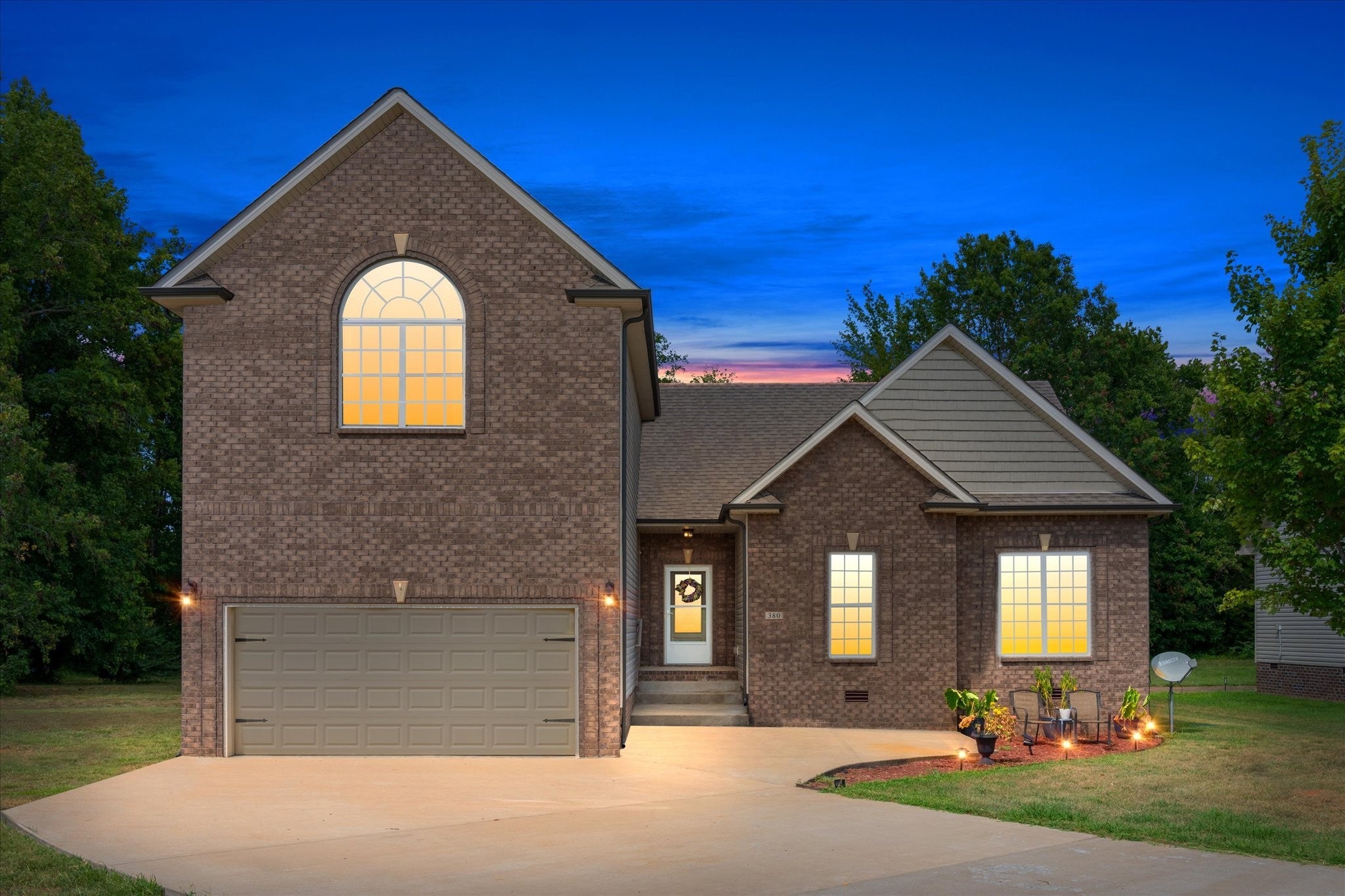 Photo of Listing #2891567