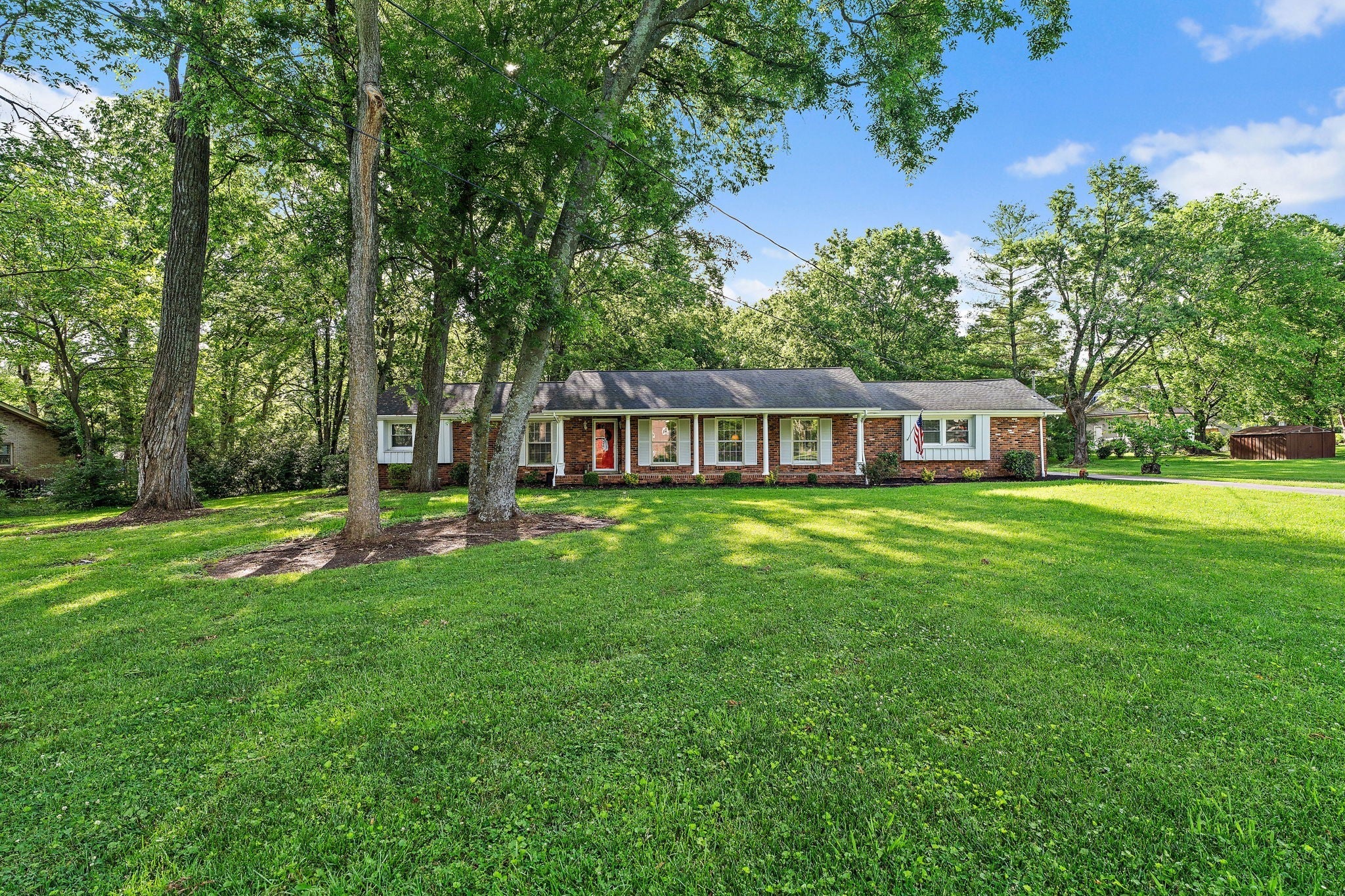 Photo of Listing #2891655