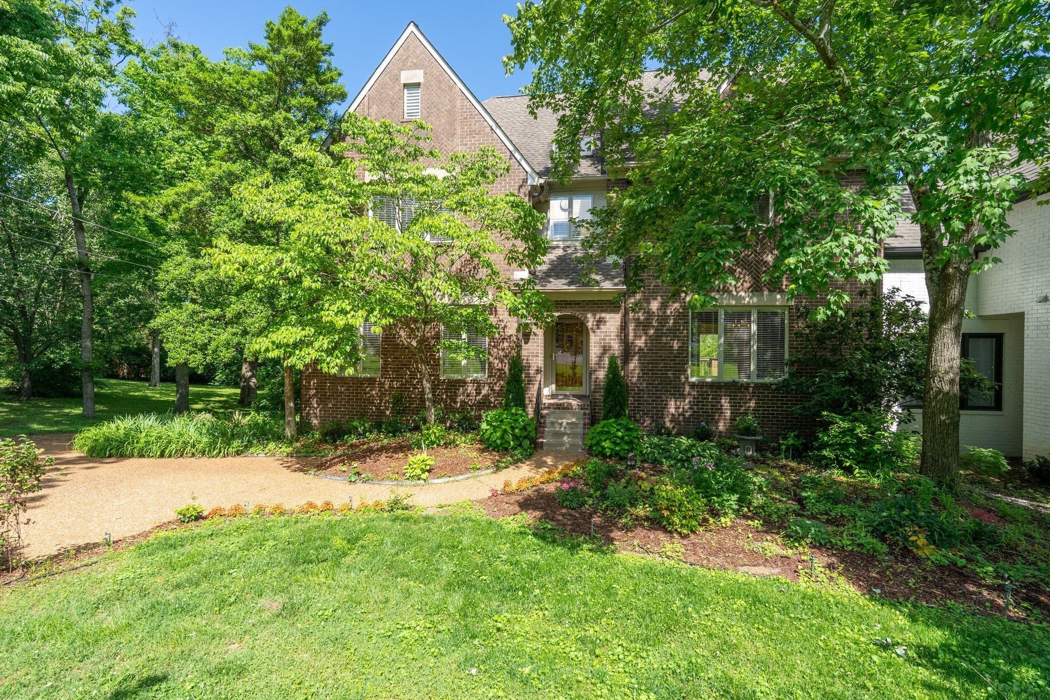 Photo of Listing #2891692