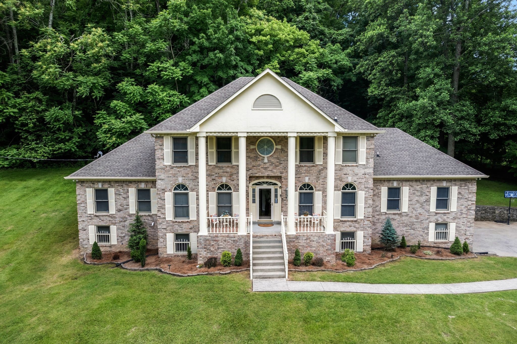 Photo of Listing #2896870