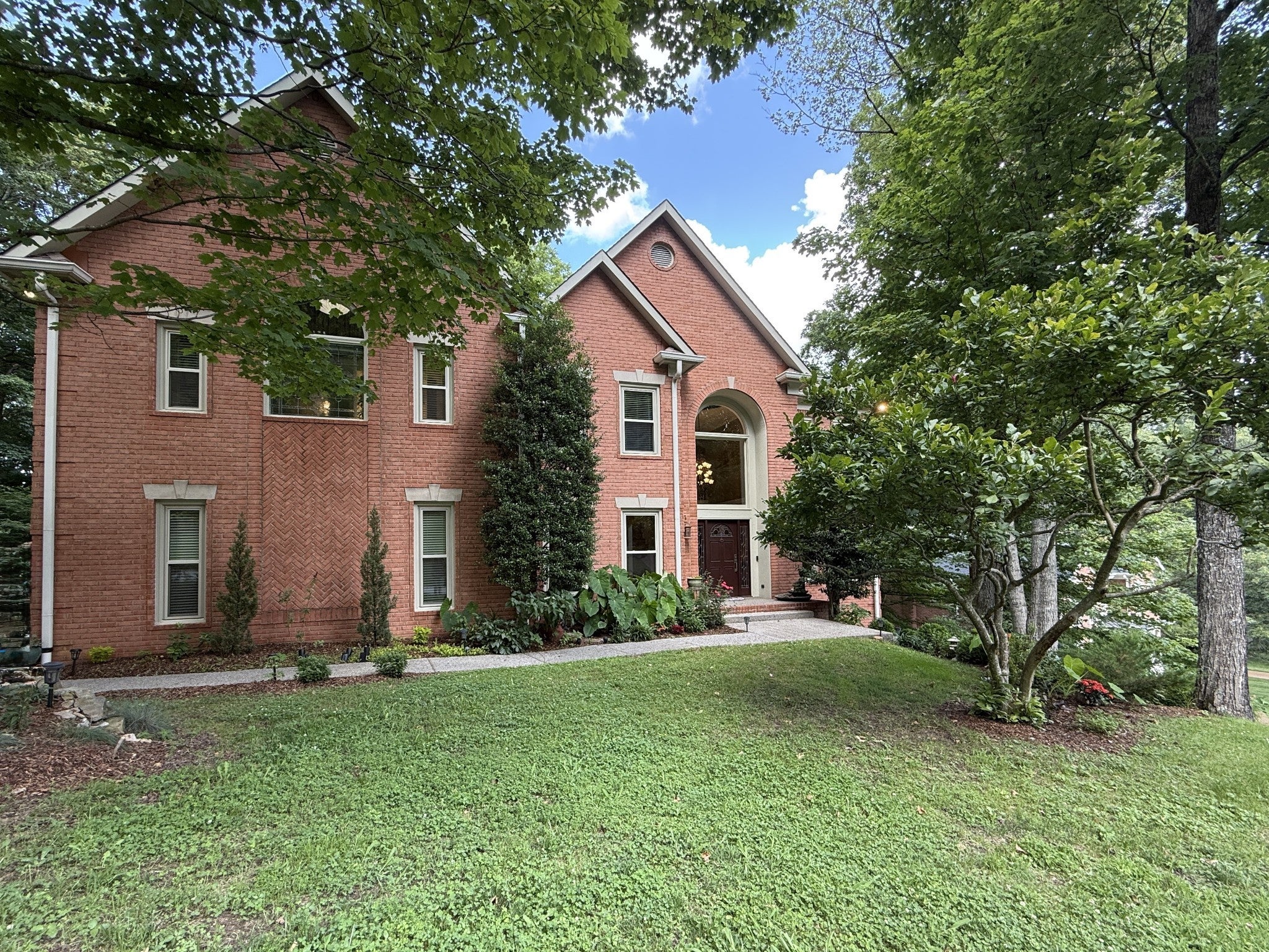 Photo of Listing #2896975