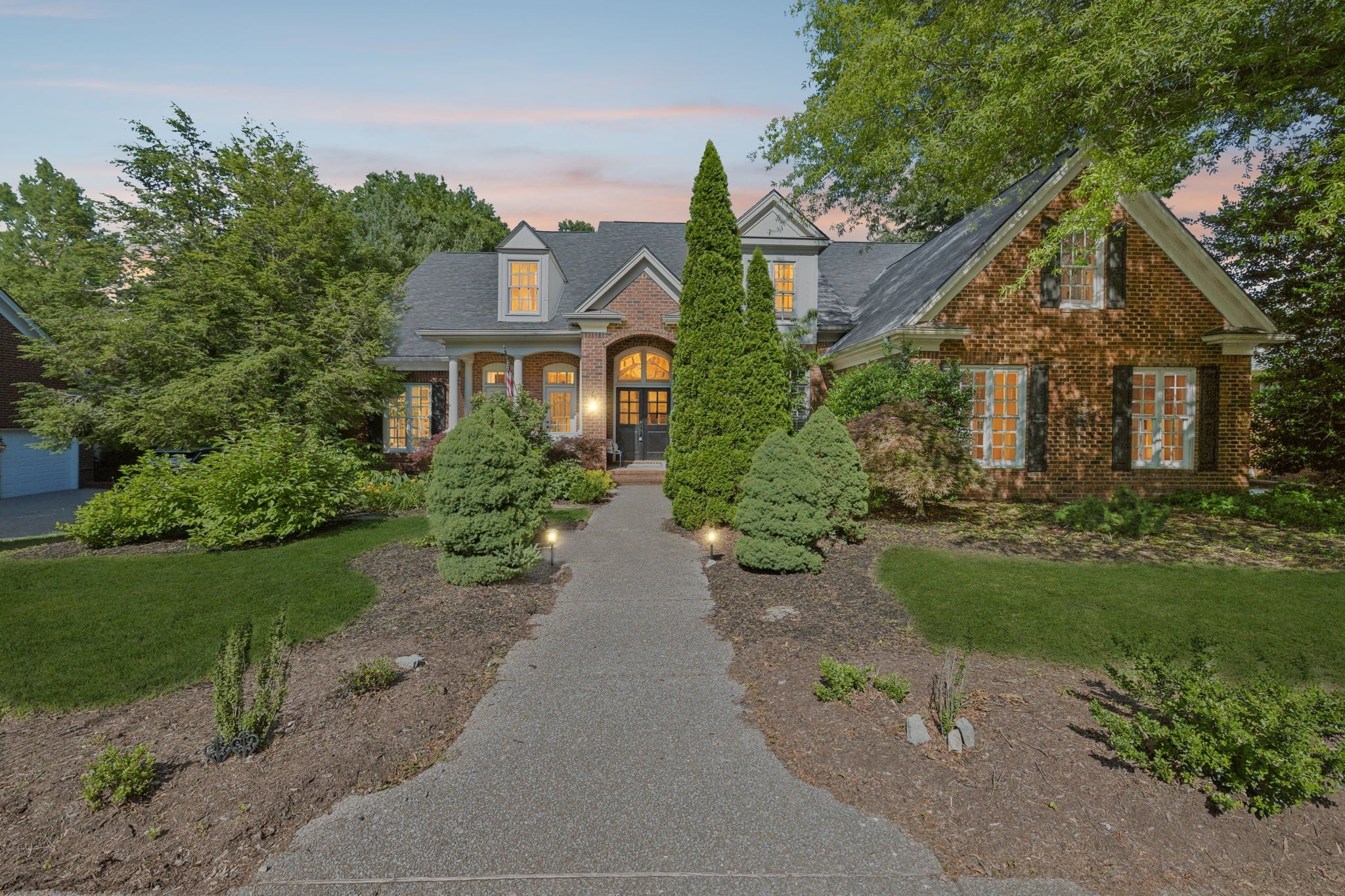 Photo of Listing #2897038