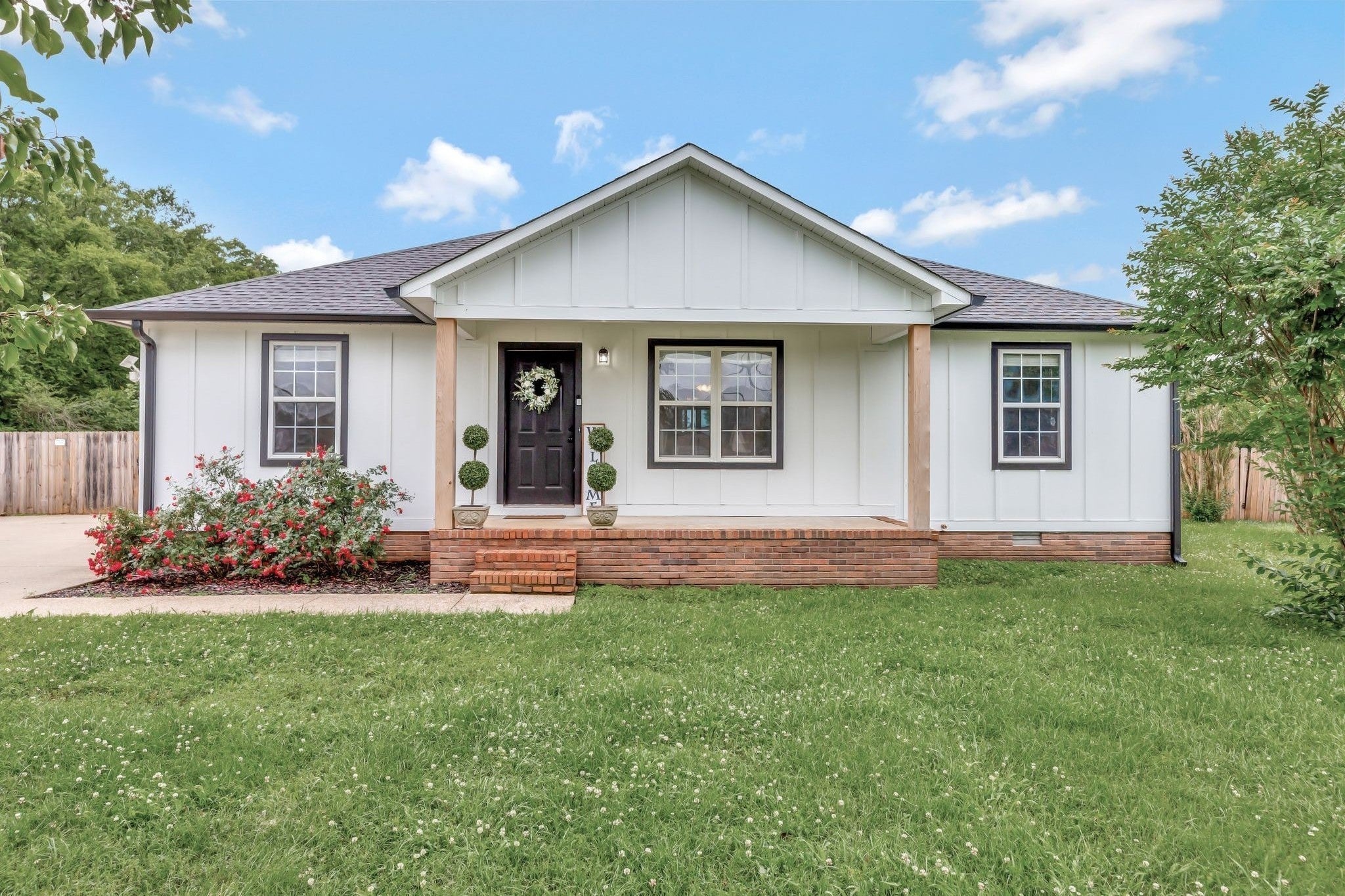 Photo of Listing #2897142