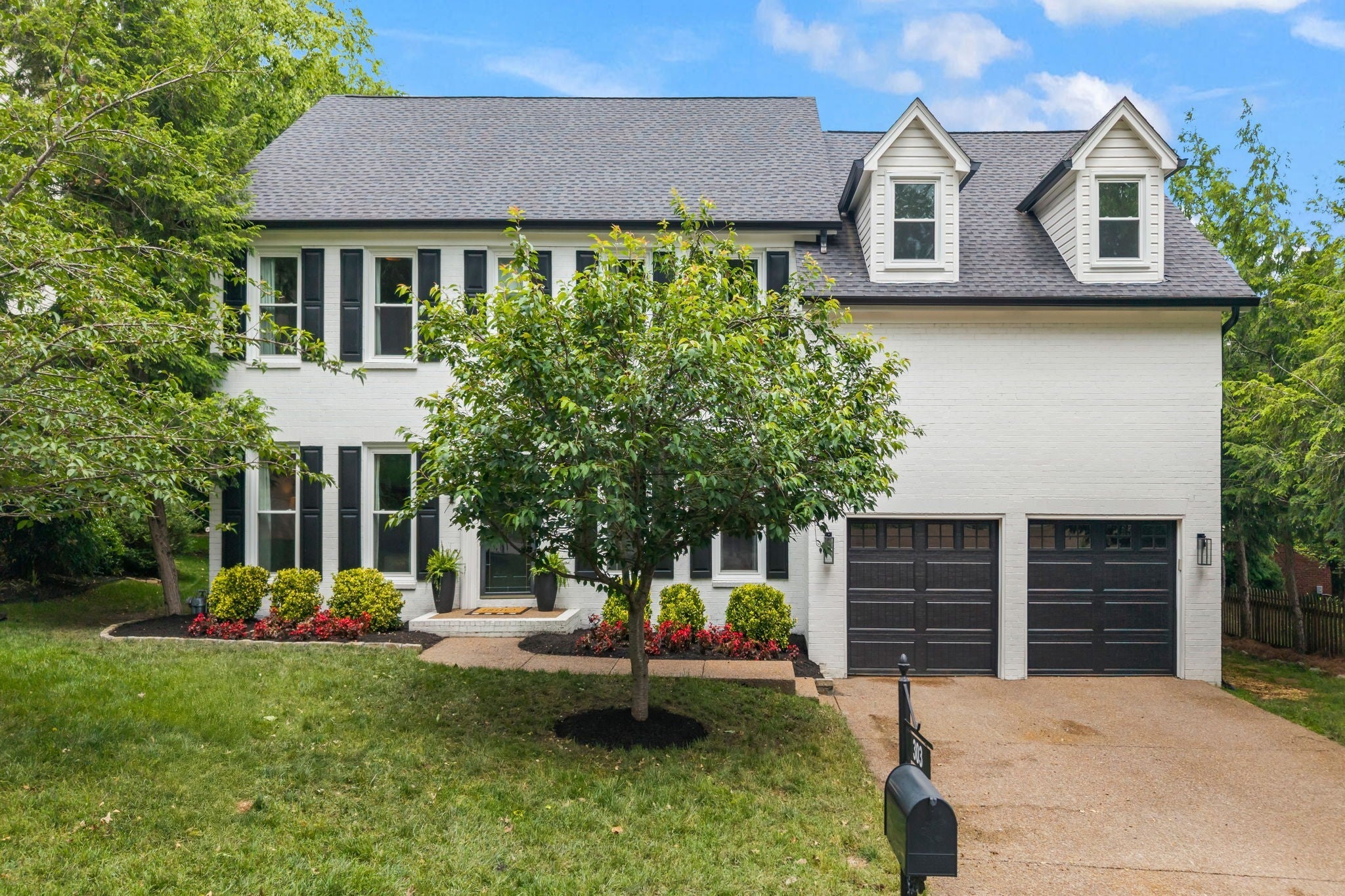 Photo of Listing #2897171