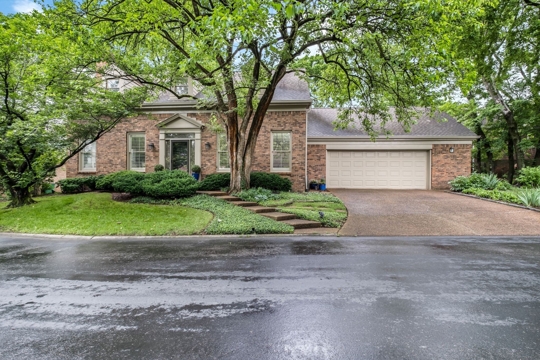Photo of Listing #2897236