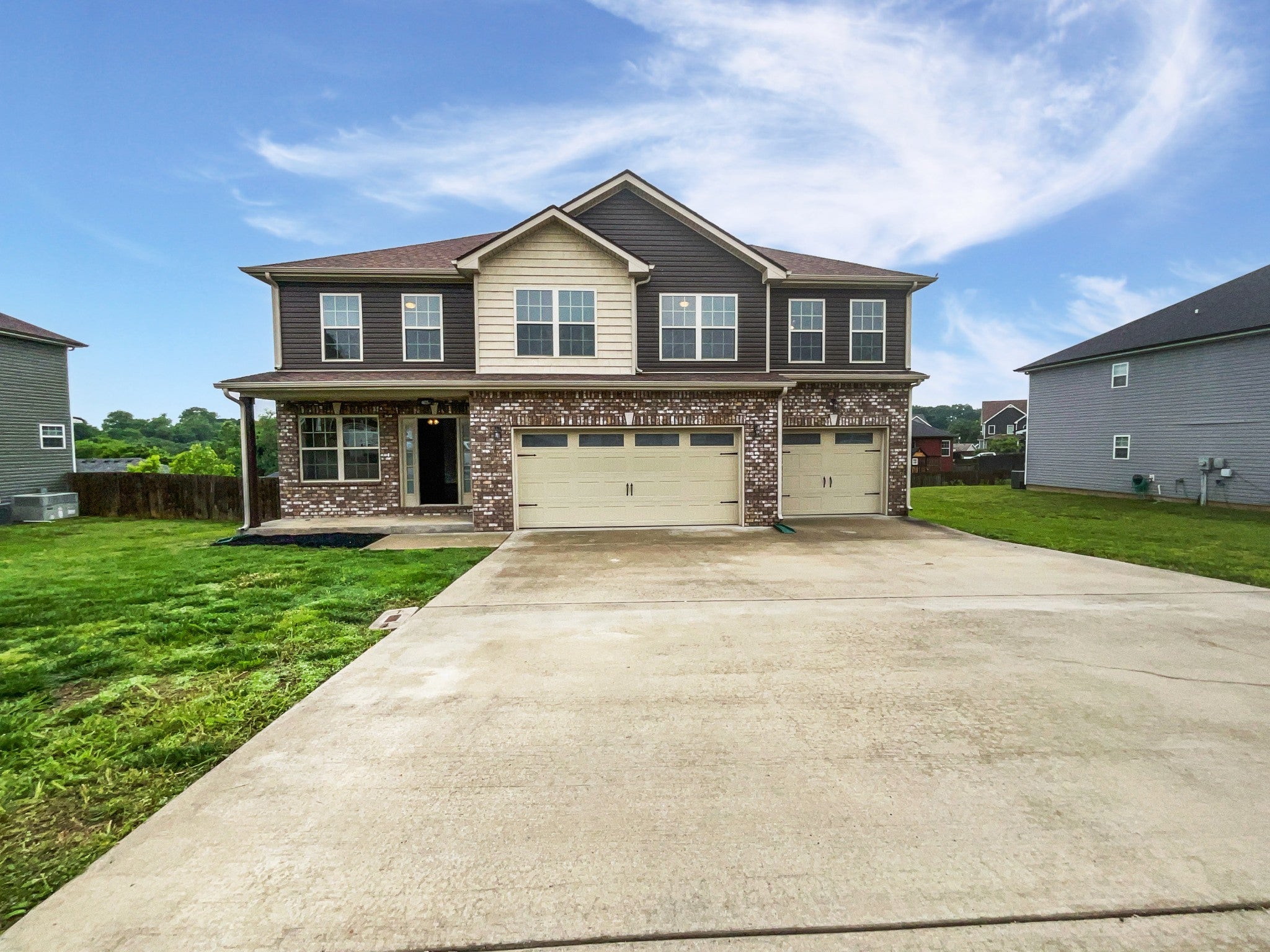 Photo of Listing #2897334