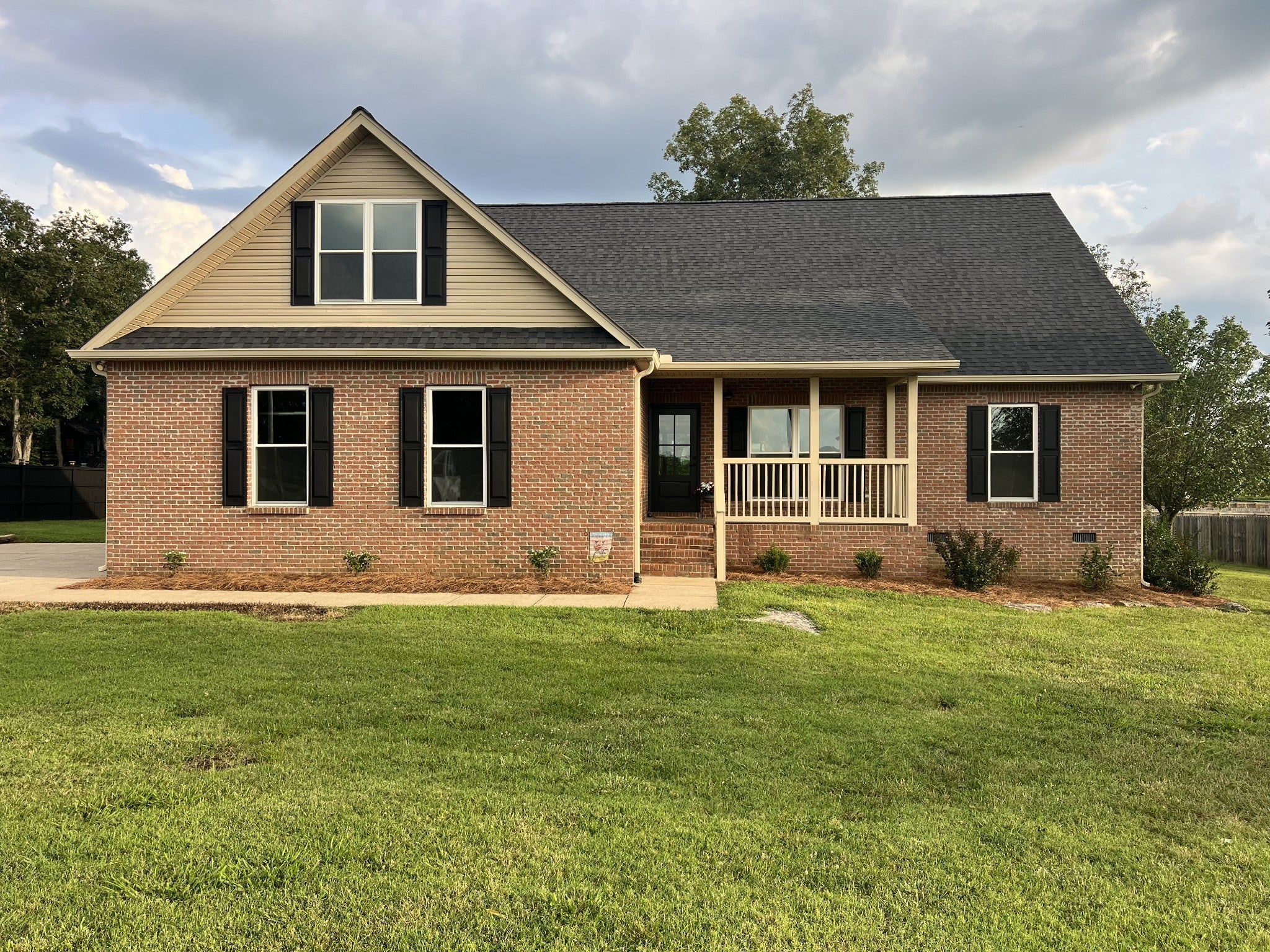 Photo of Listing #2897378