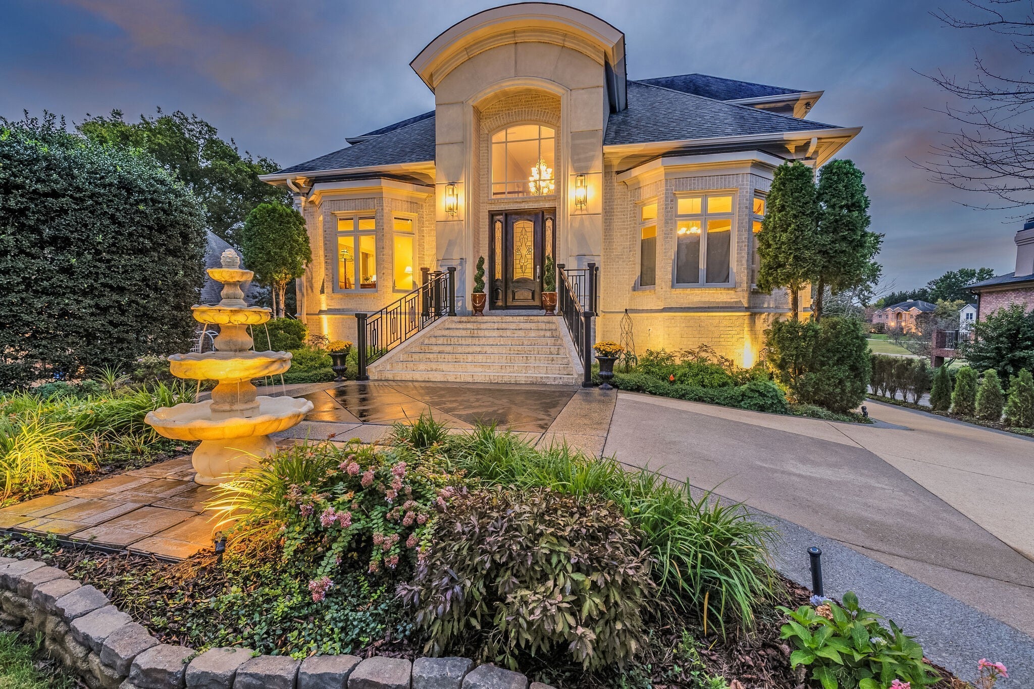 Photo of Listing #2897425