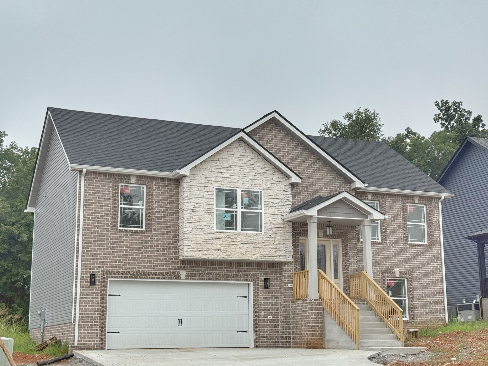 Photo of Listing #2897468