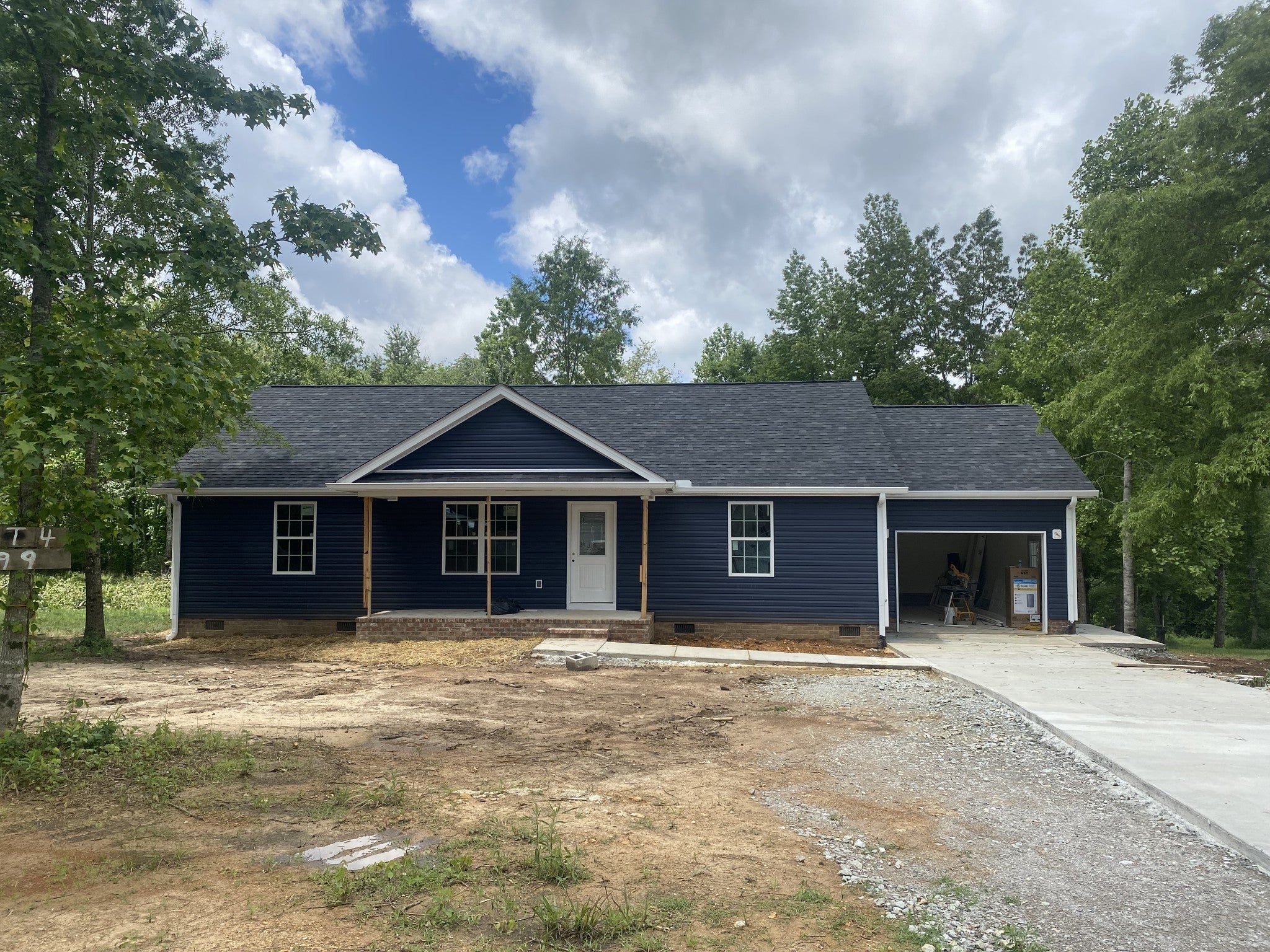 Photo of Listing #2897571