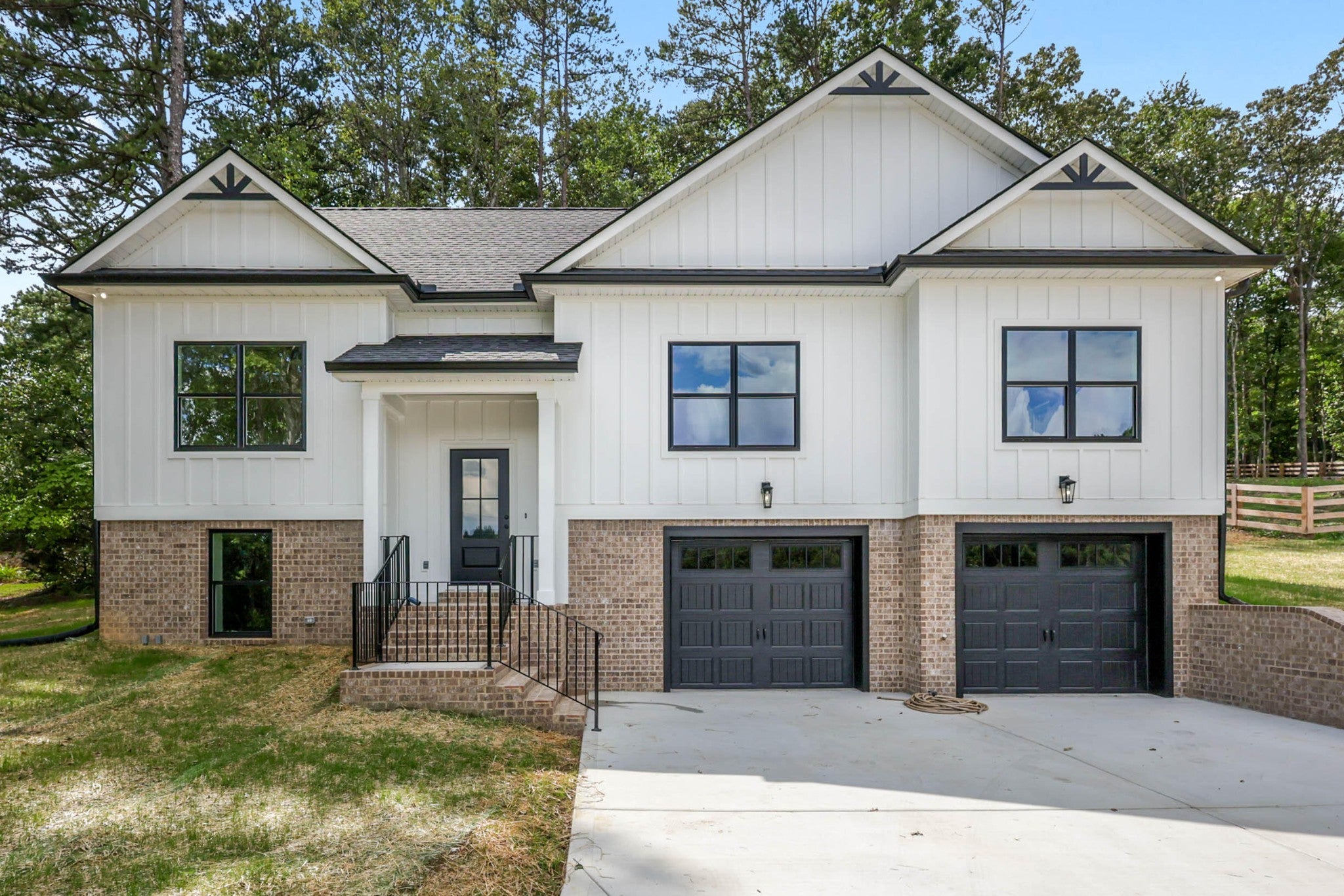 Photo of Listing #2897837