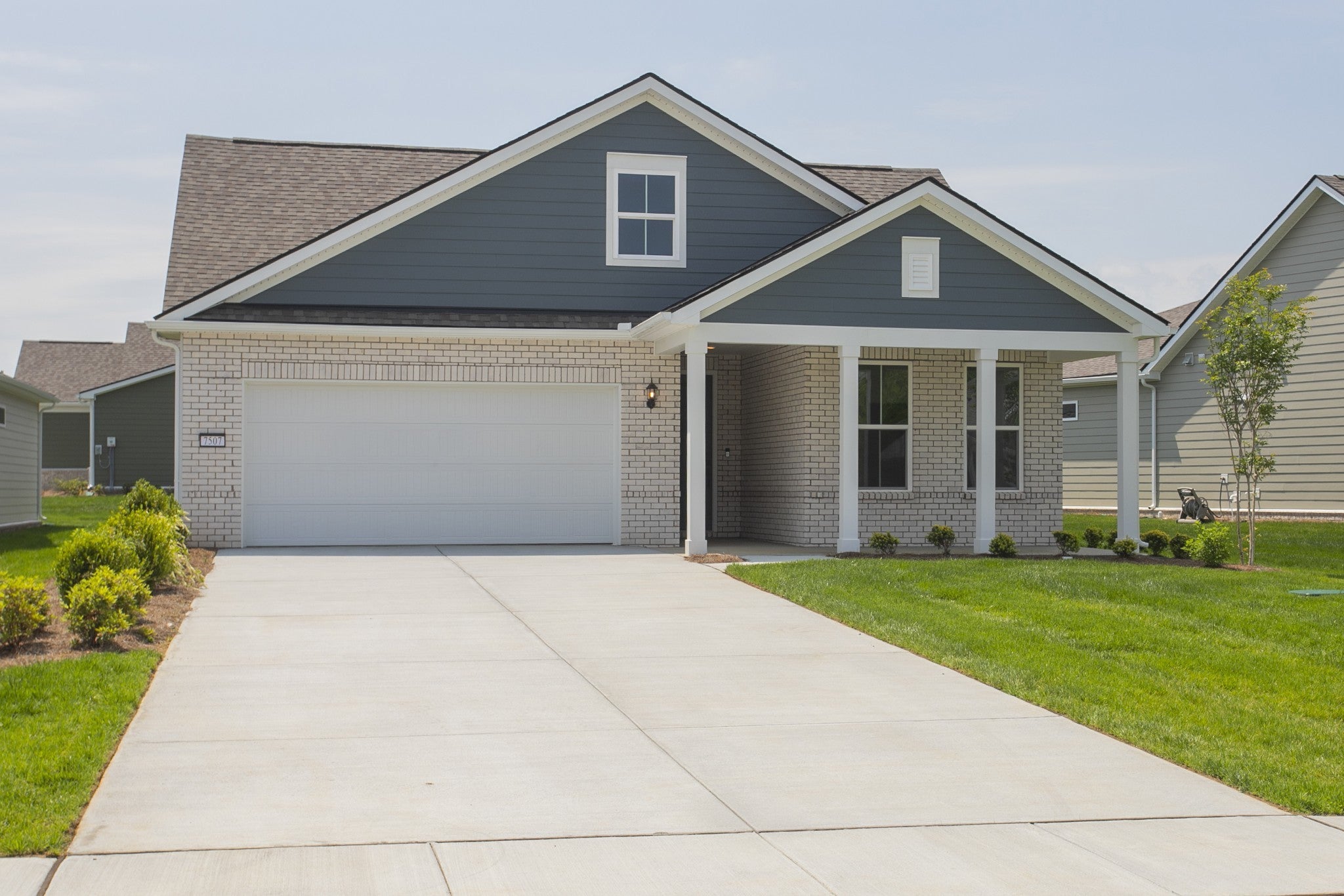 Photo of Listing #2897936