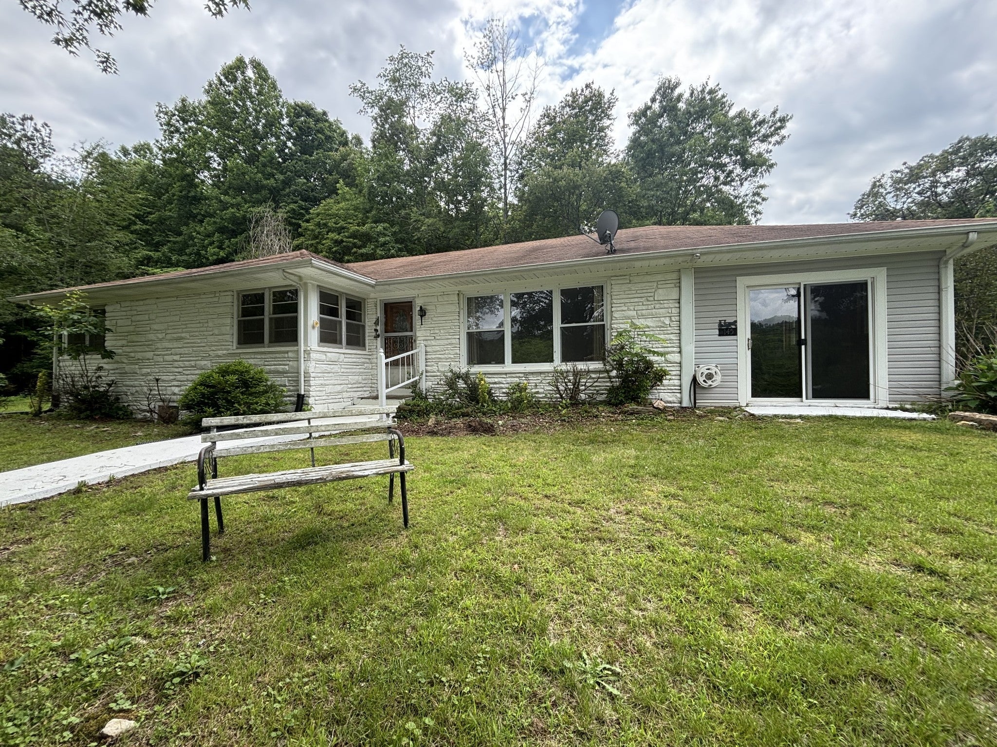 Photo of Listing #2897952