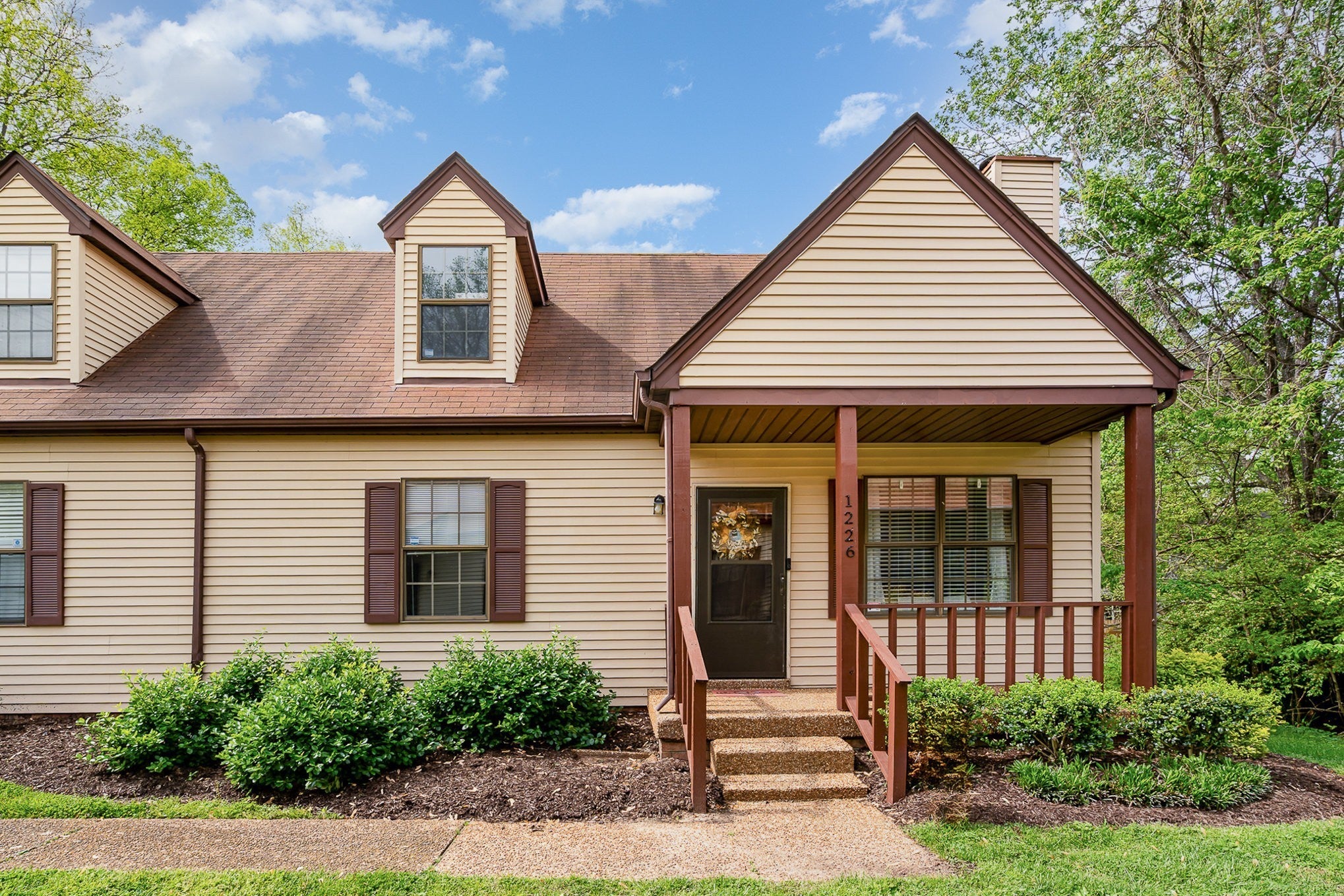 Photo of Listing #2898097