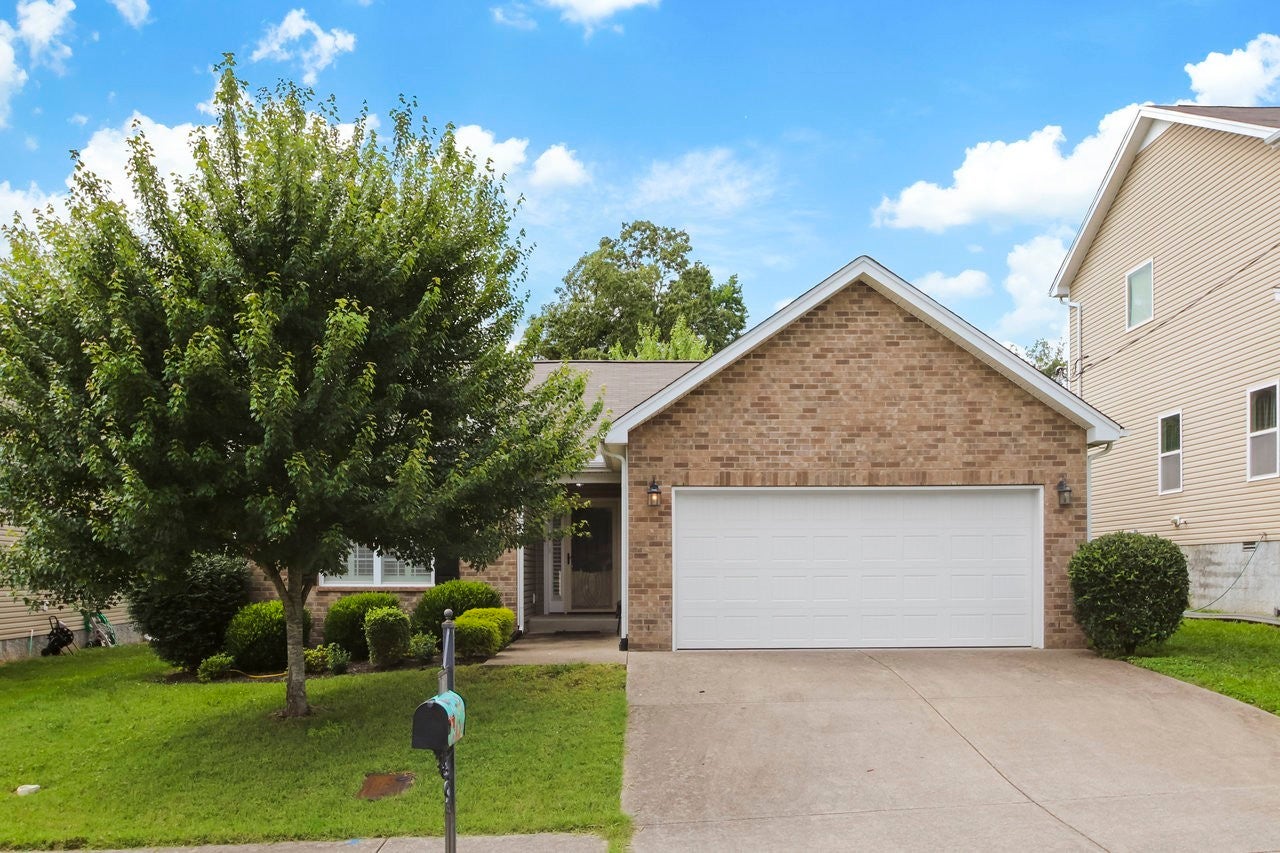 Photo of Listing #2898129