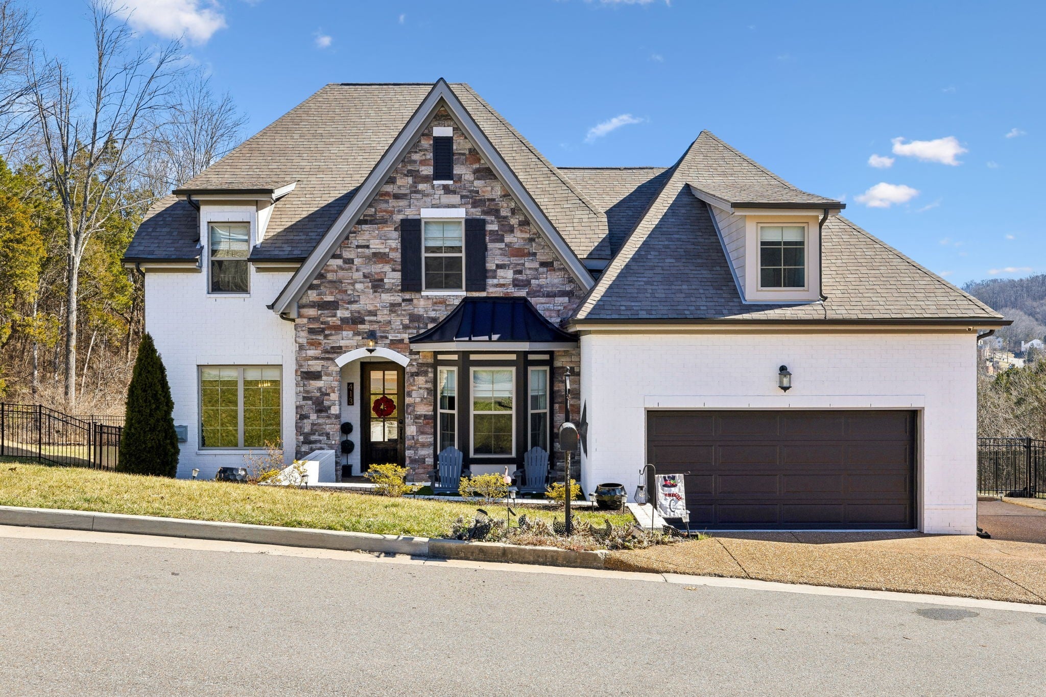 Photo of Listing #2898343
