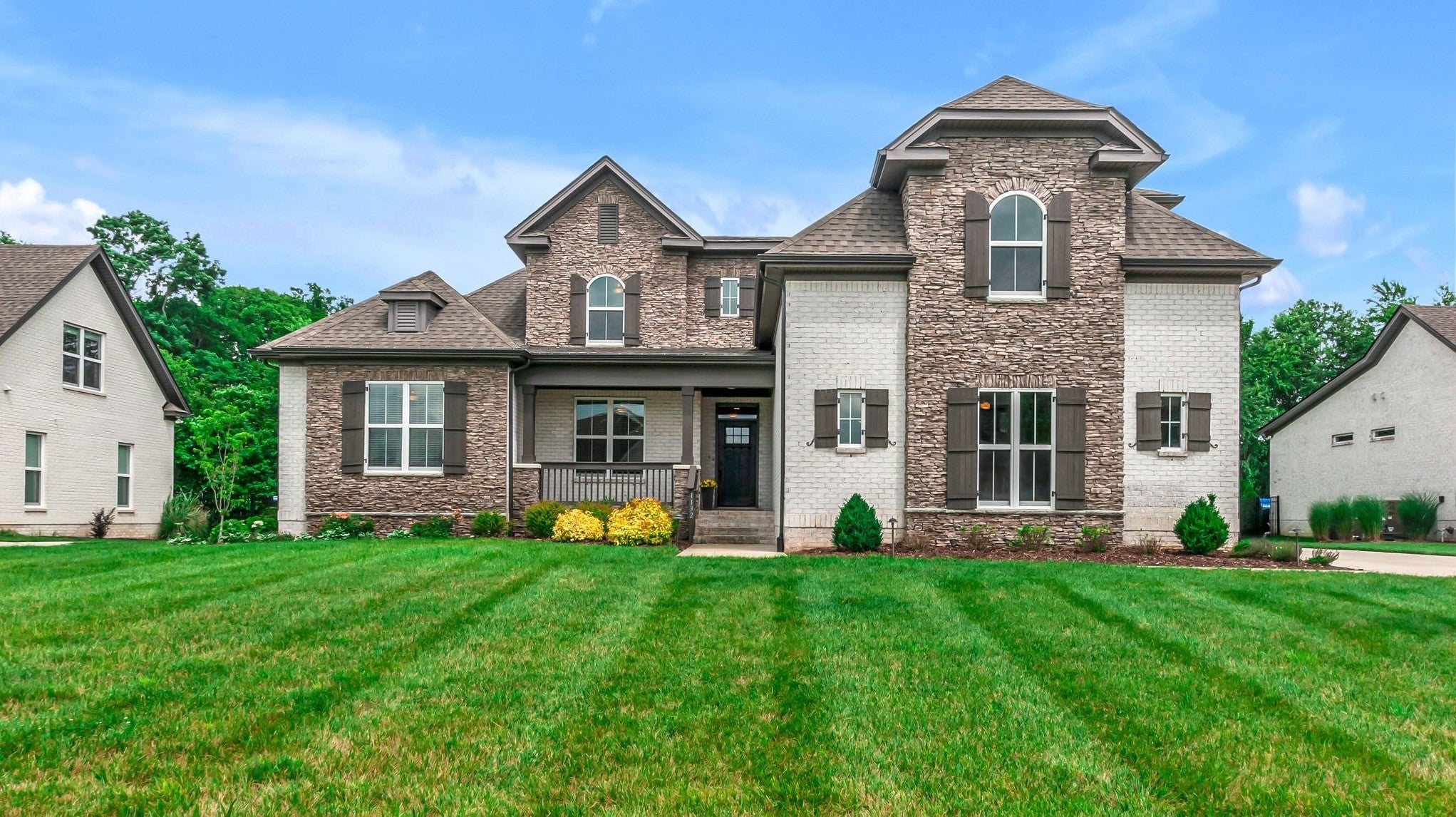 Photo of Listing #2898363