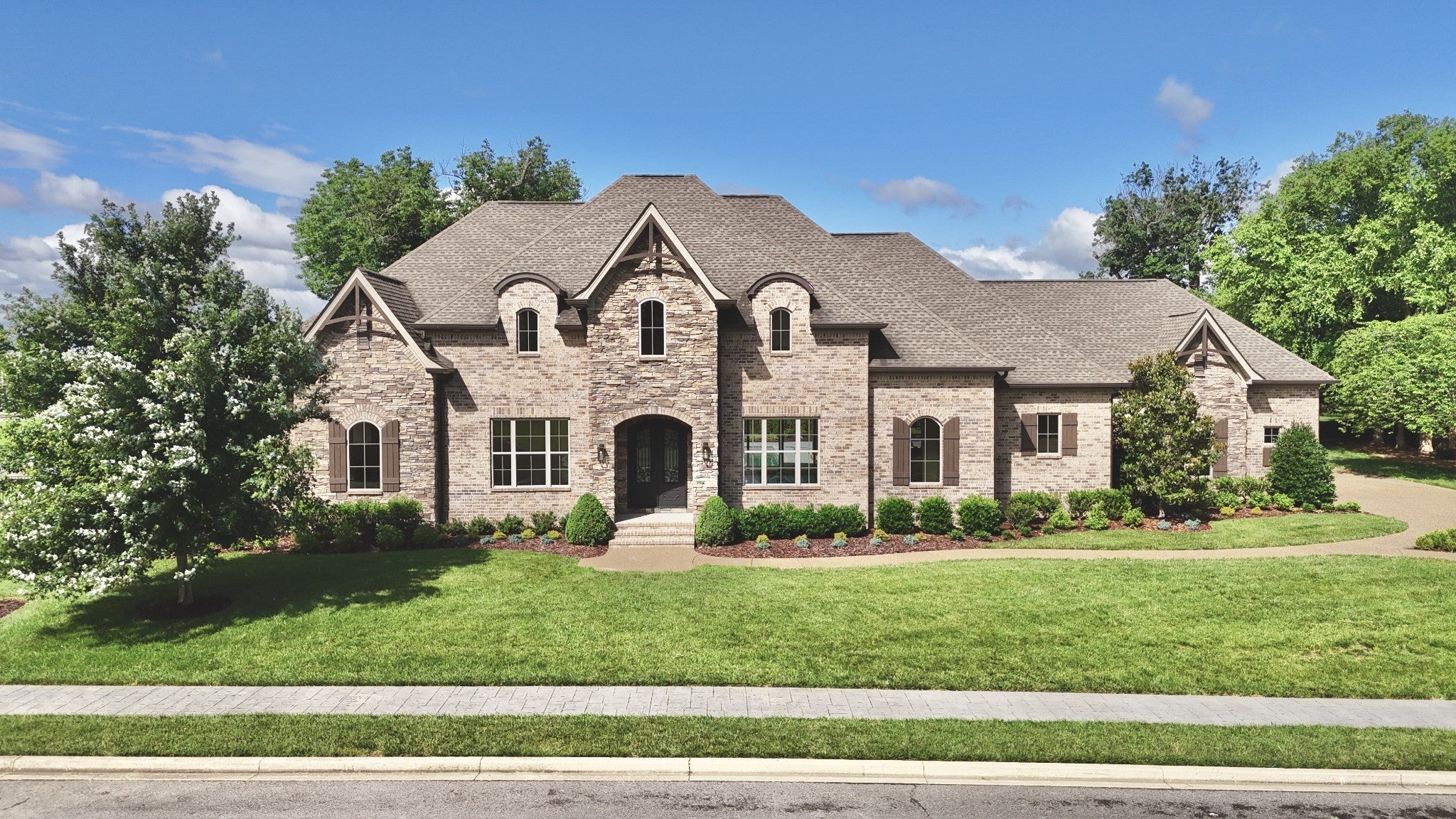 Photo of Listing #2898529