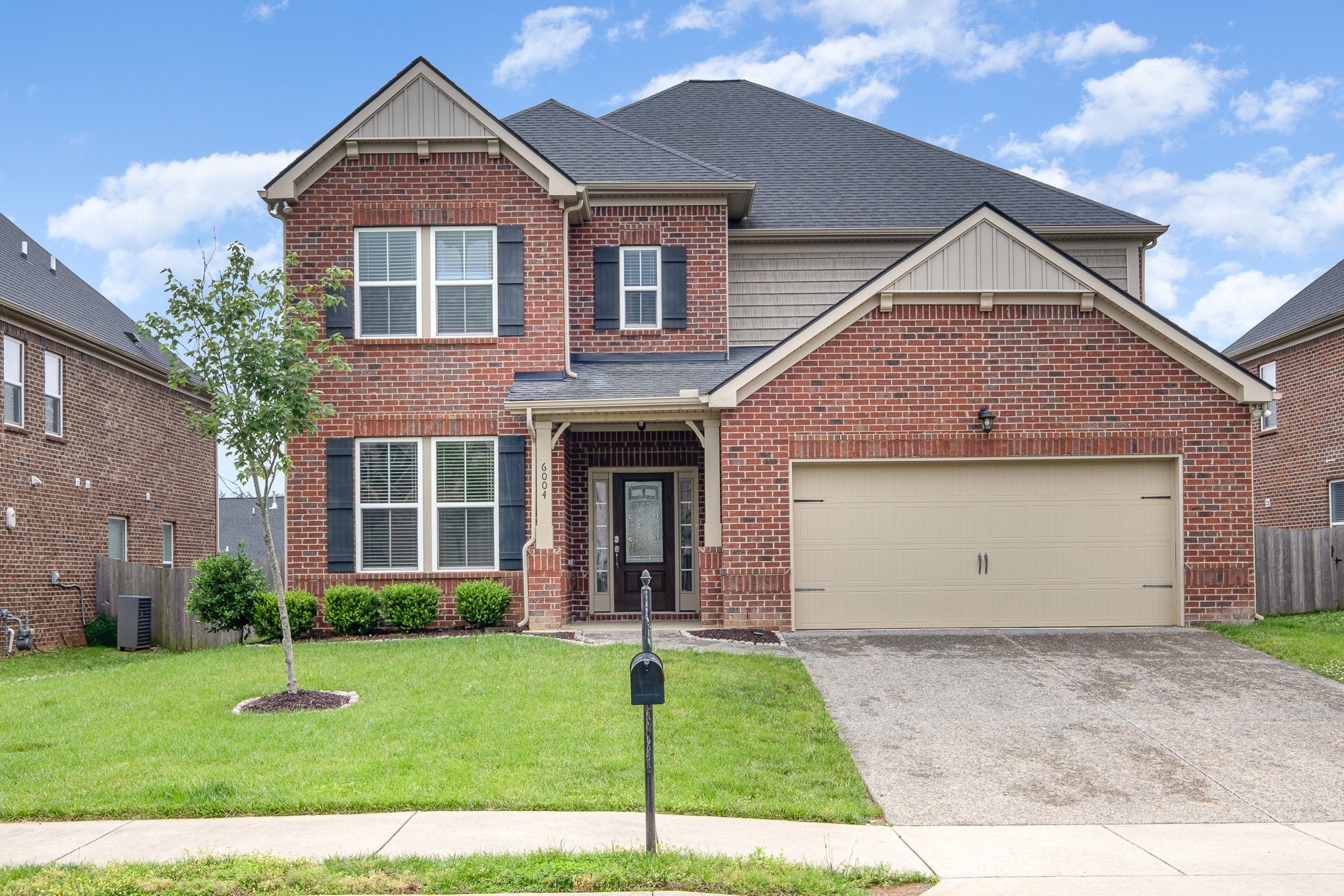Photo of Listing #2898643