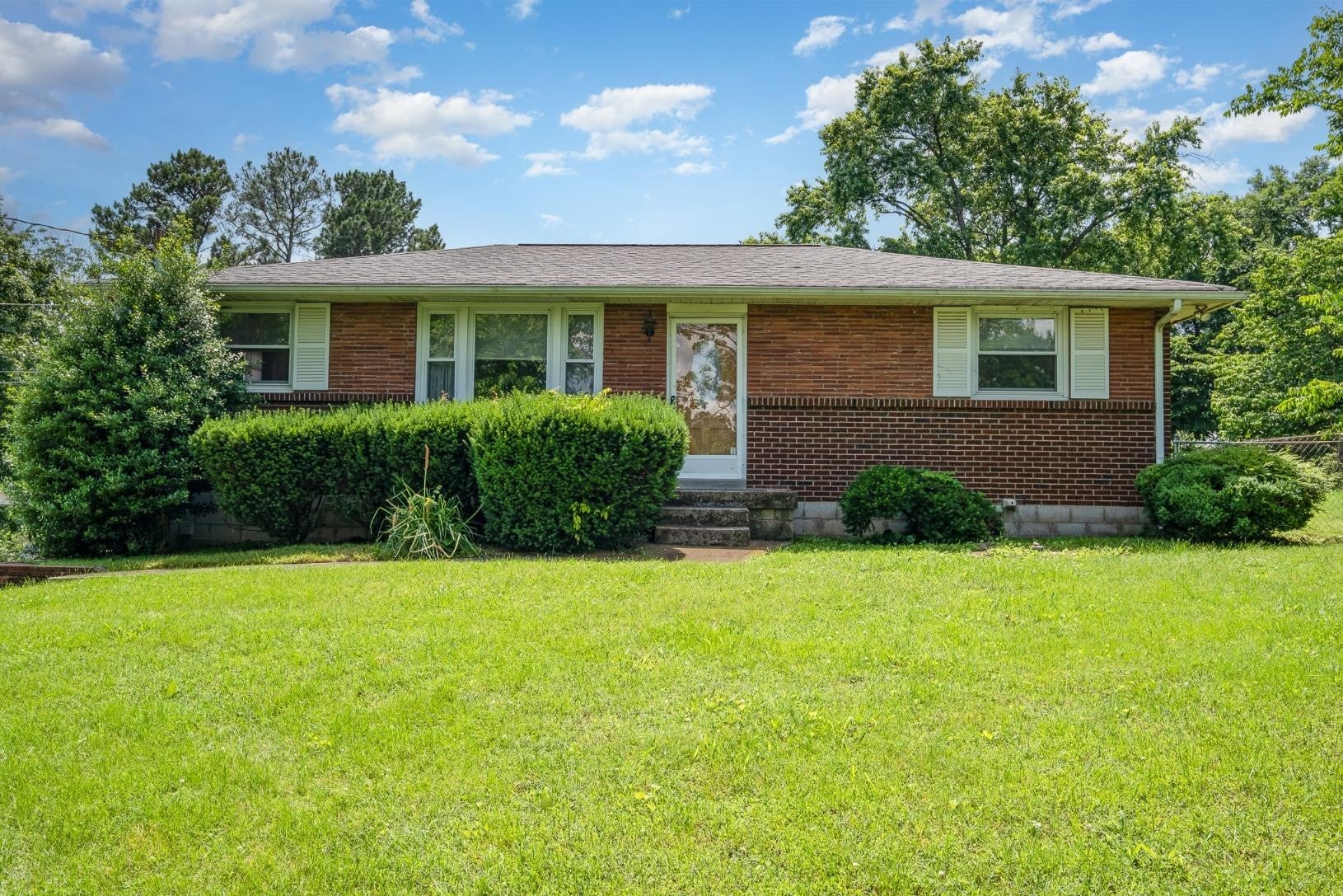 Photo of Listing #2898837