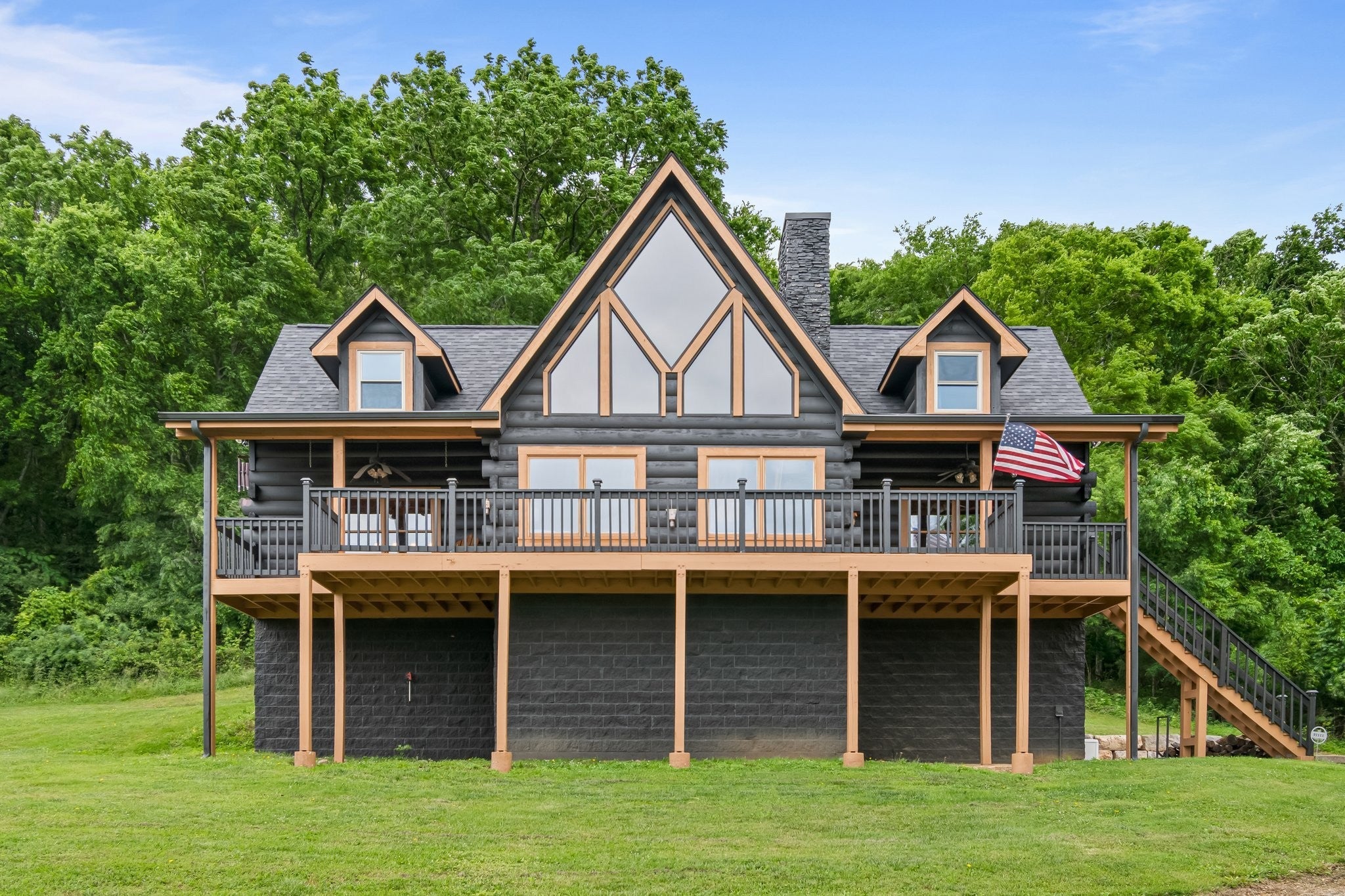 Photo of Listing #2898894