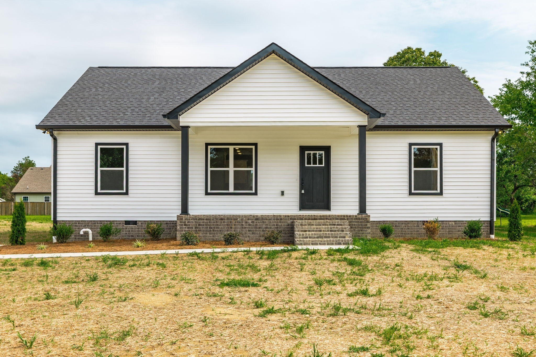 Photo of Listing #2898897