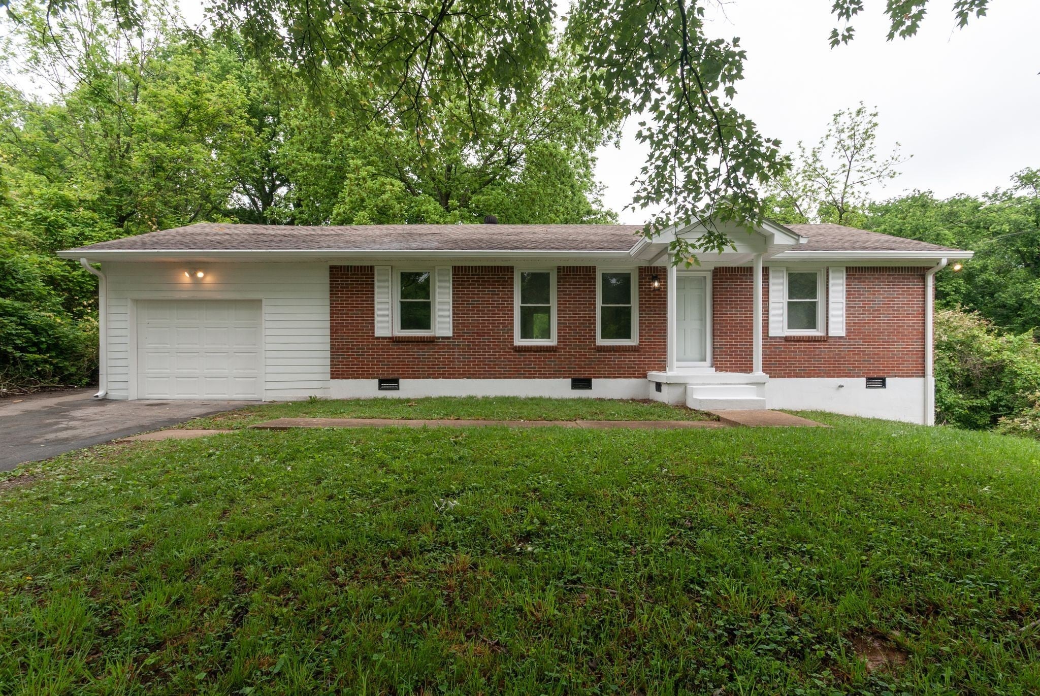 Photo of Listing #2898994