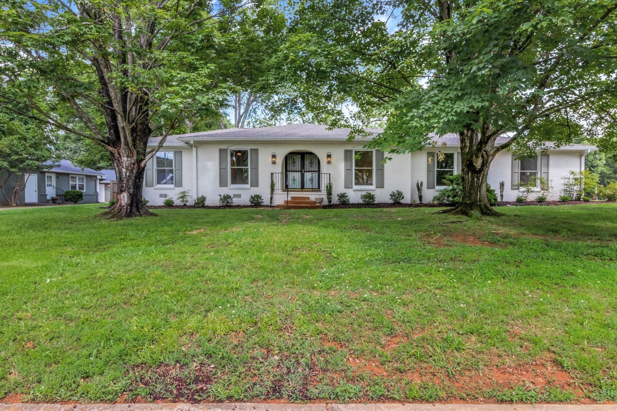 Photo of Listing #2899044