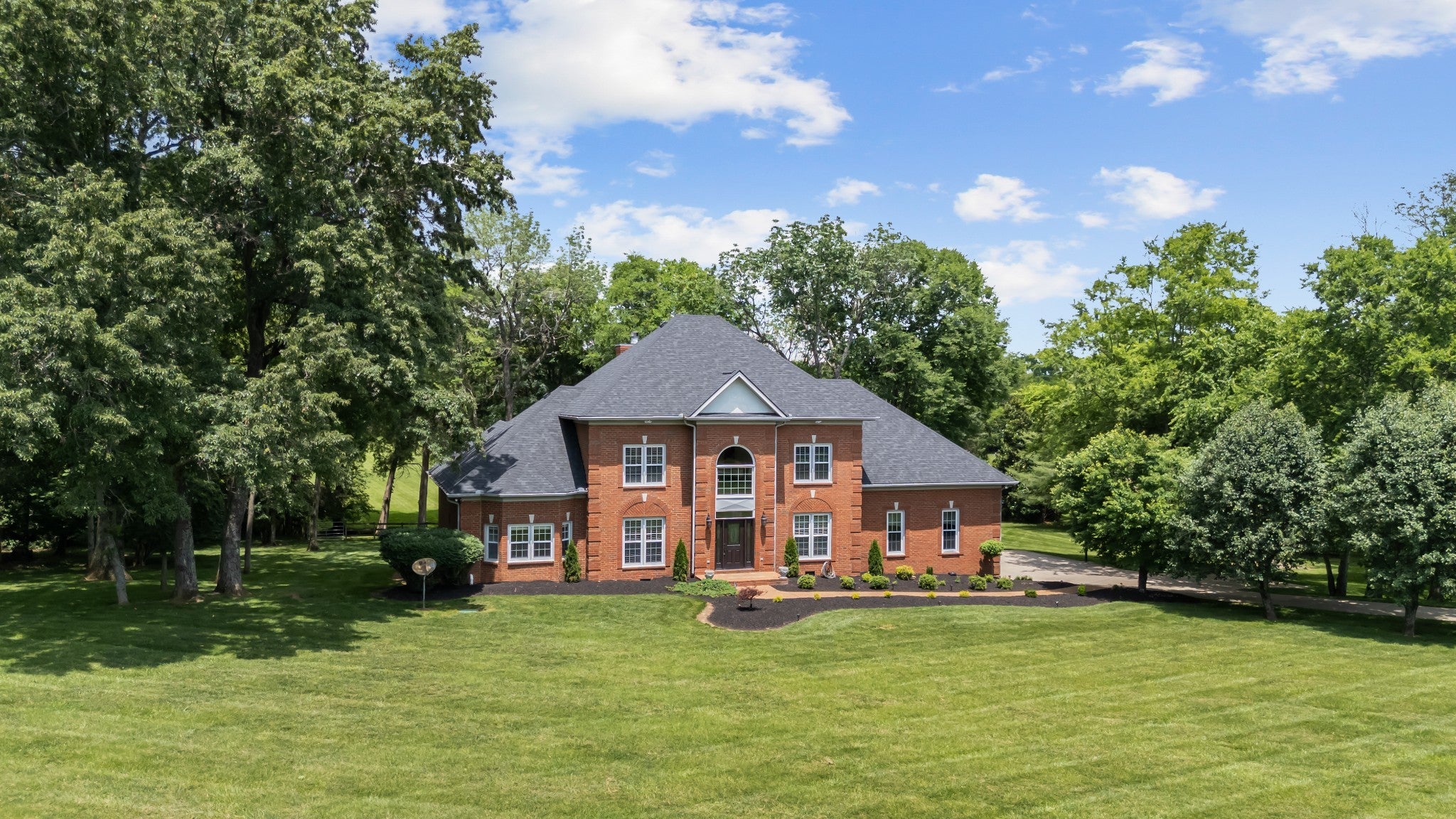 Photo of Listing #2899112