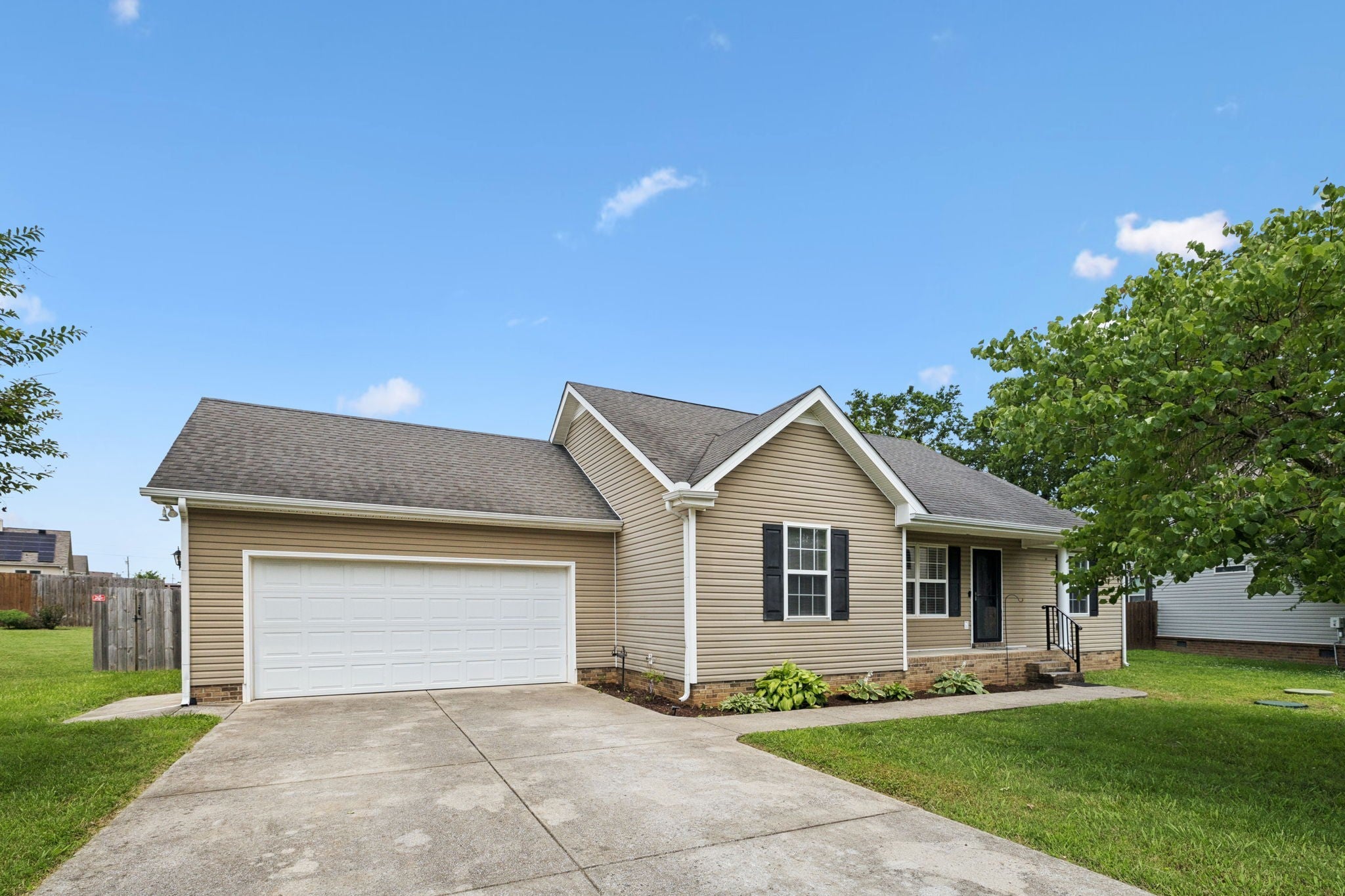 Photo of Listing #2899157