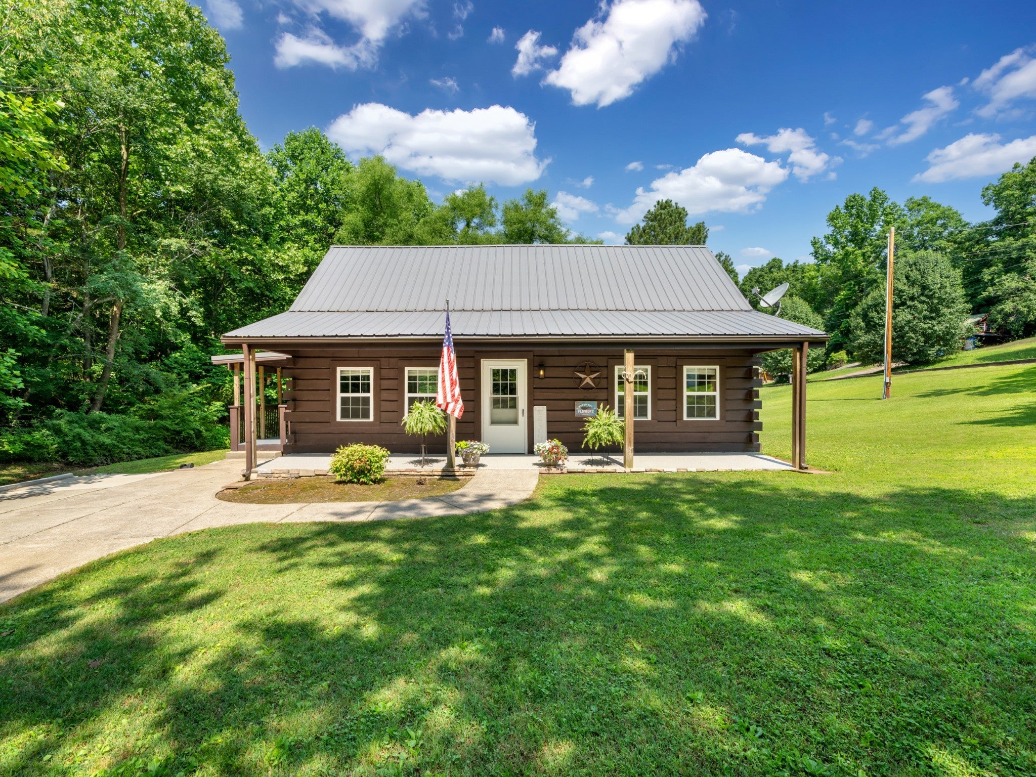 Photo of Listing #2899164