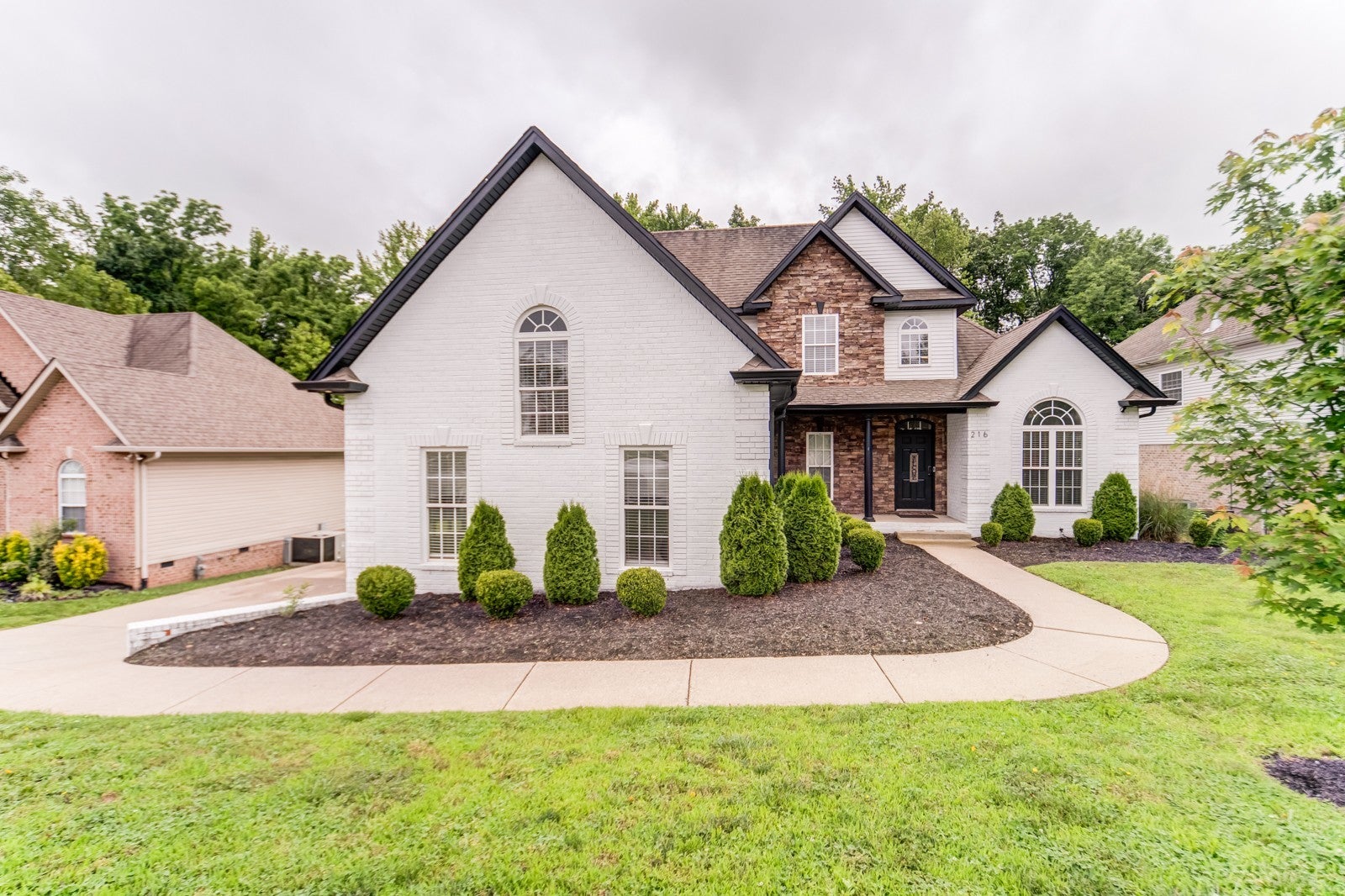 Photo of Listing #2899193