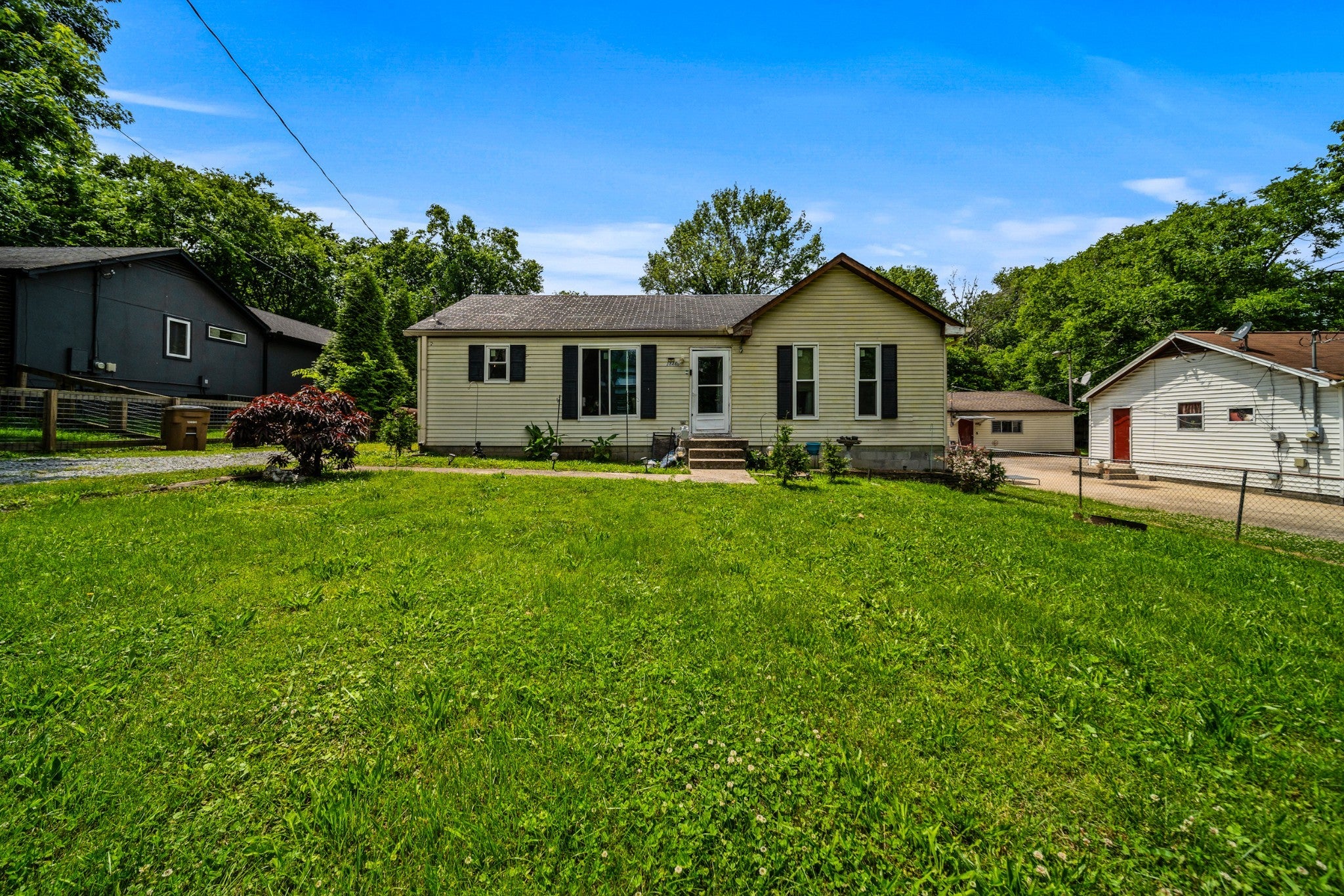 Photo of Listing #2899203