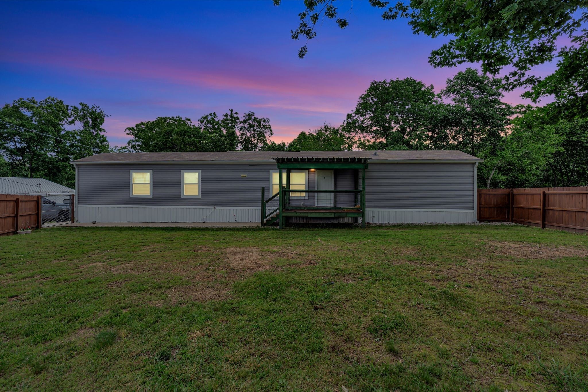 Photo of Listing #2899403