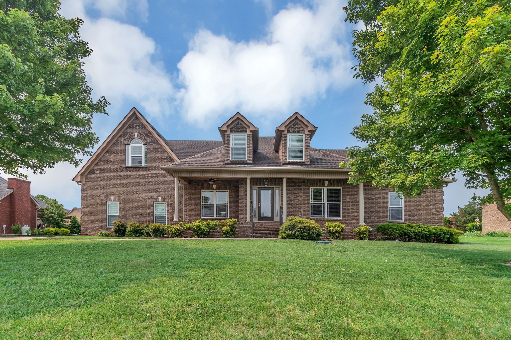 Photo of Listing #2899426